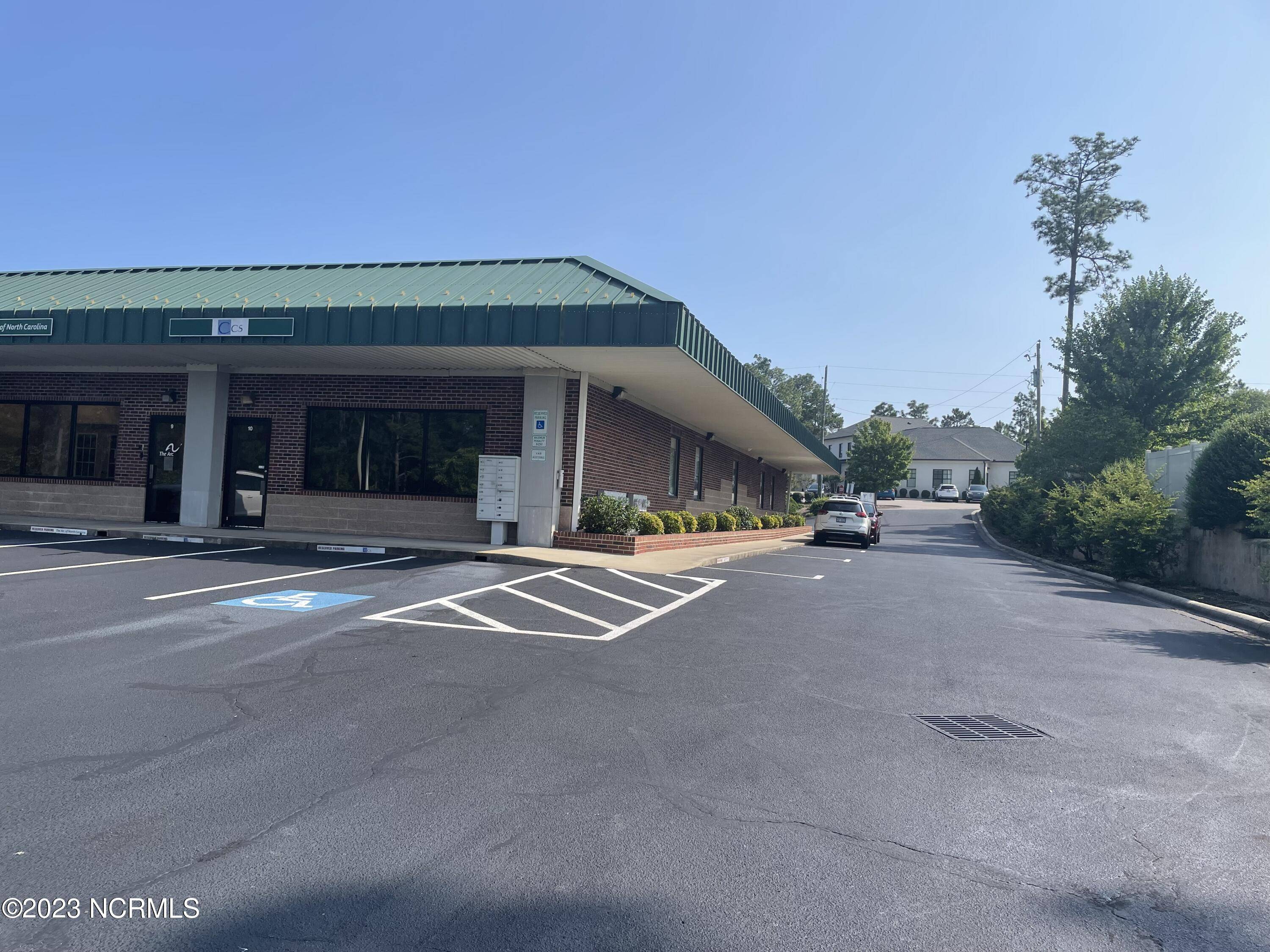 Southern Pines, NC 28387,340 Commerce AVE #21