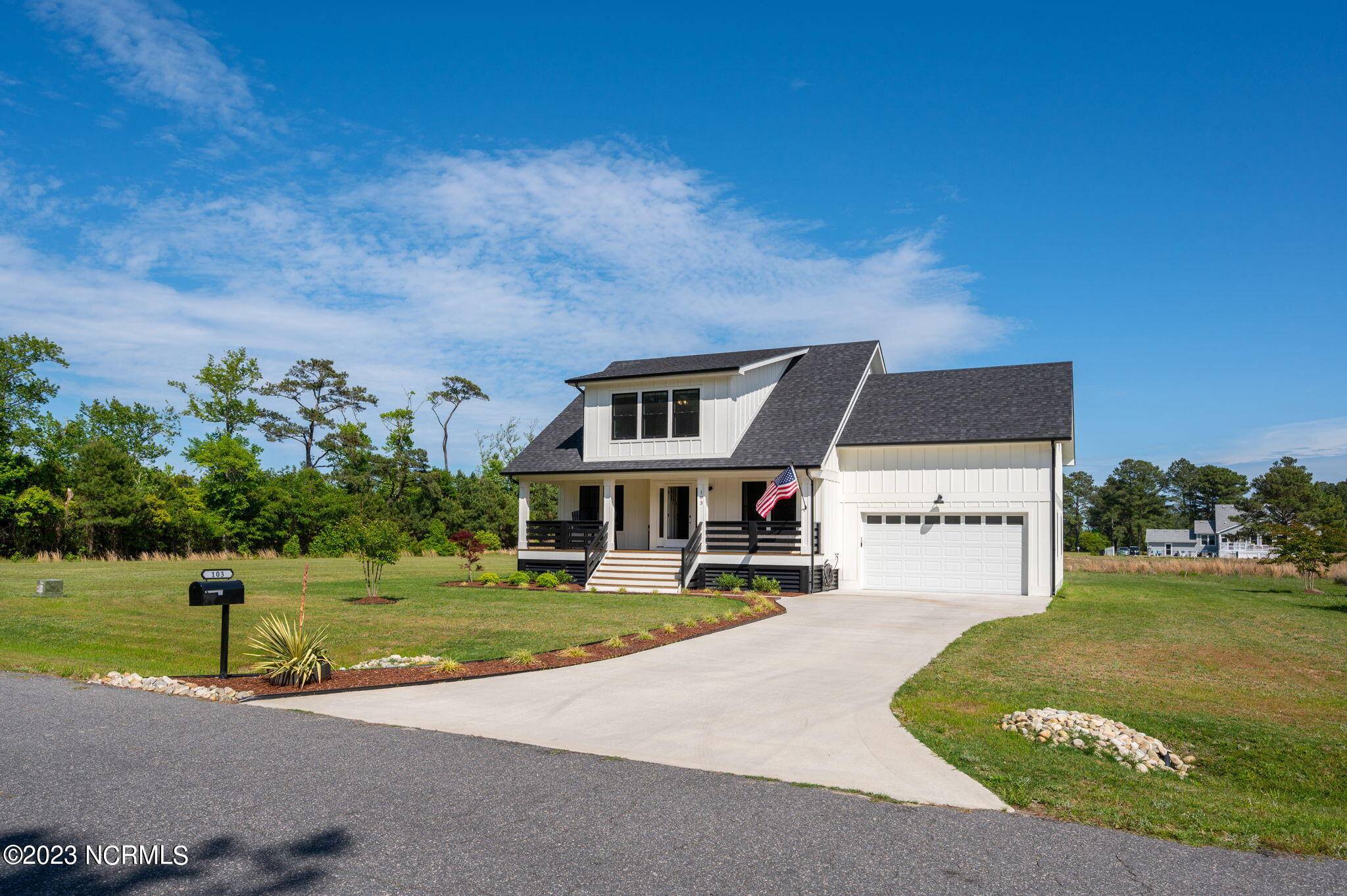 Powells Point, NC 27966,103 Hillock DR