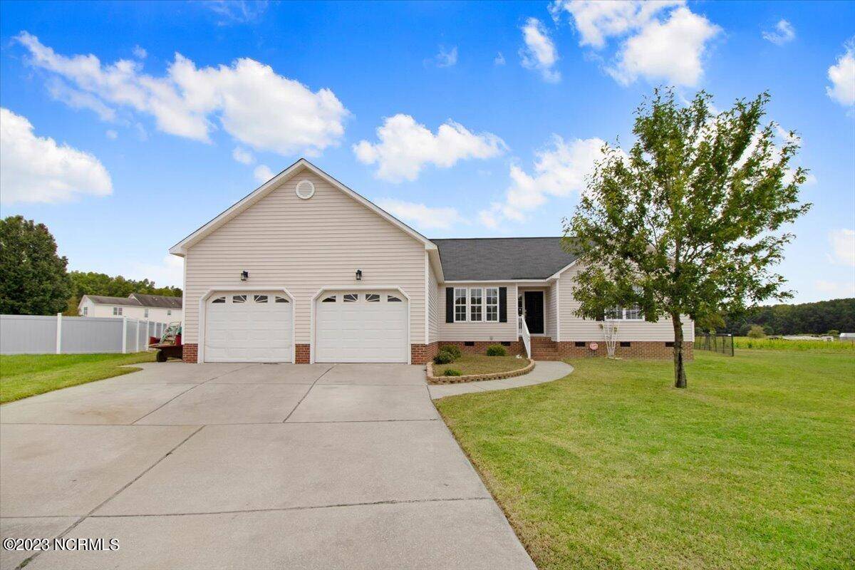 Clayton, NC 27520,69 Trellis CT