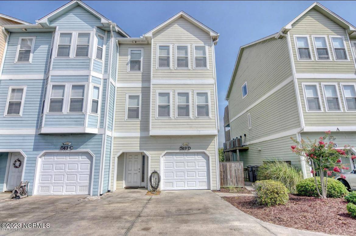 Surf City, NC 28445,513 N New River Drive #D