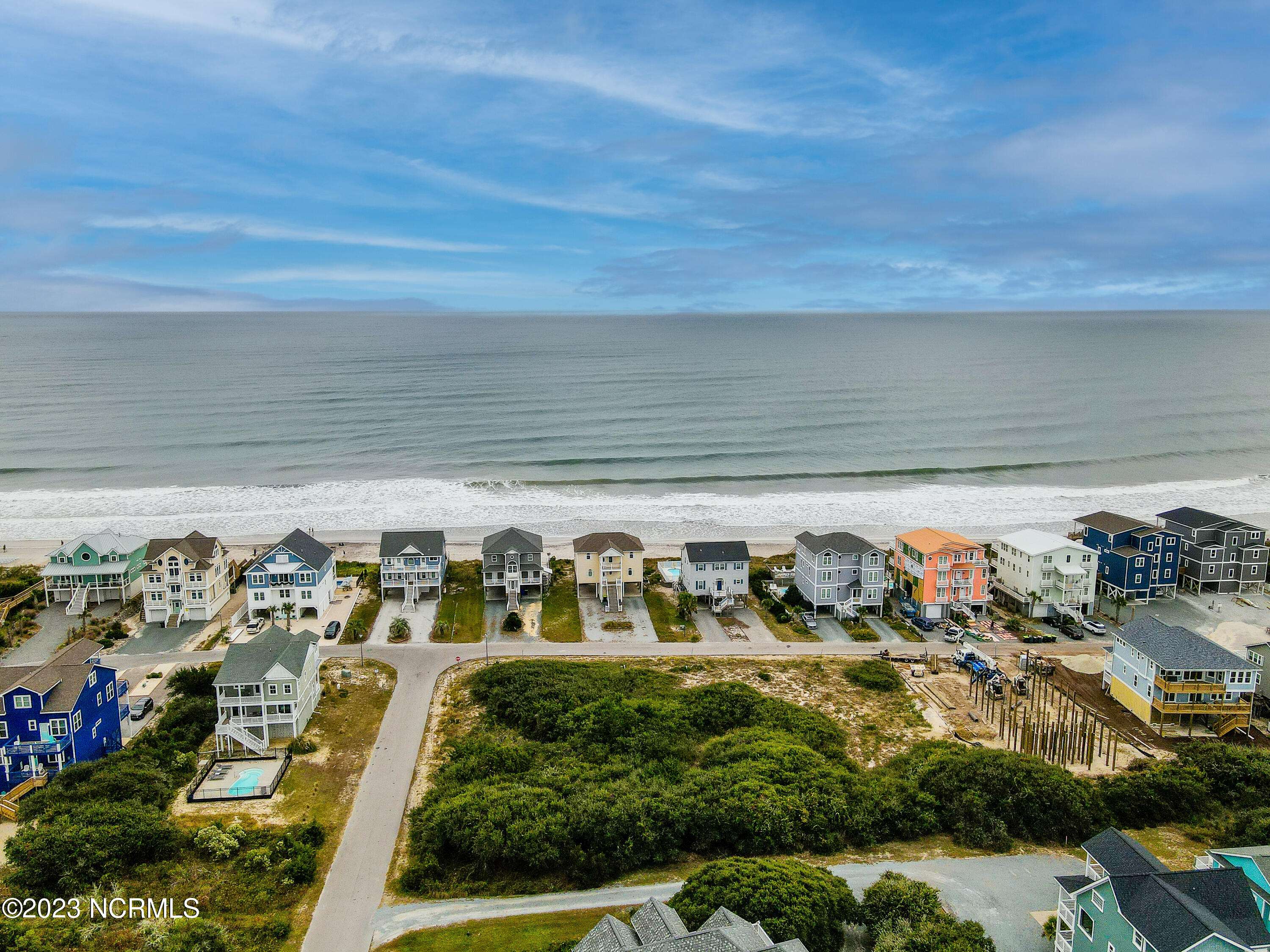 North Topsail Beach, NC 28460,25 Porpoise Place