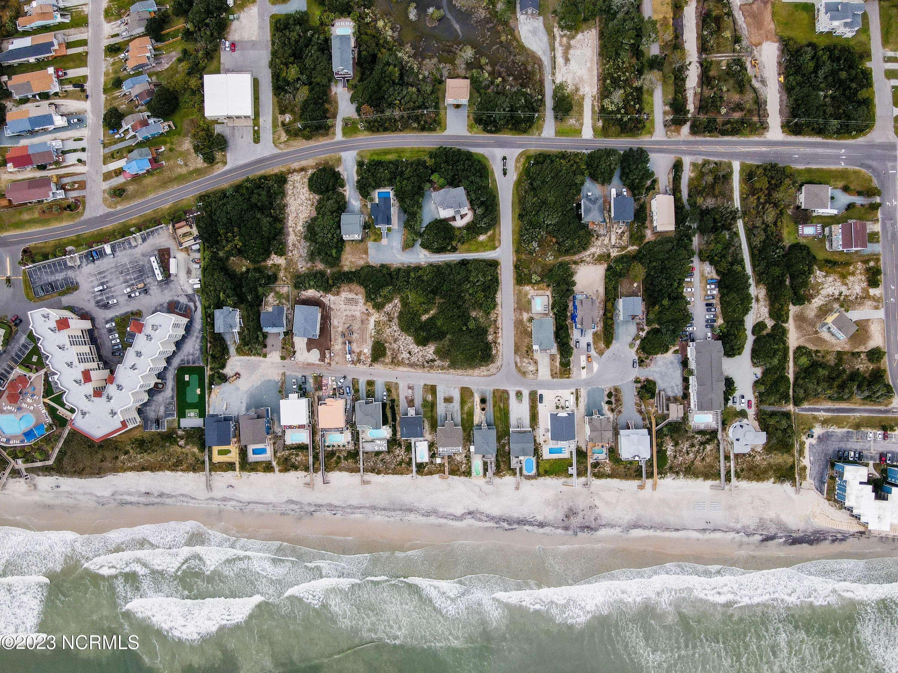 North Topsail Beach, NC 28460,25 Porpoise Place