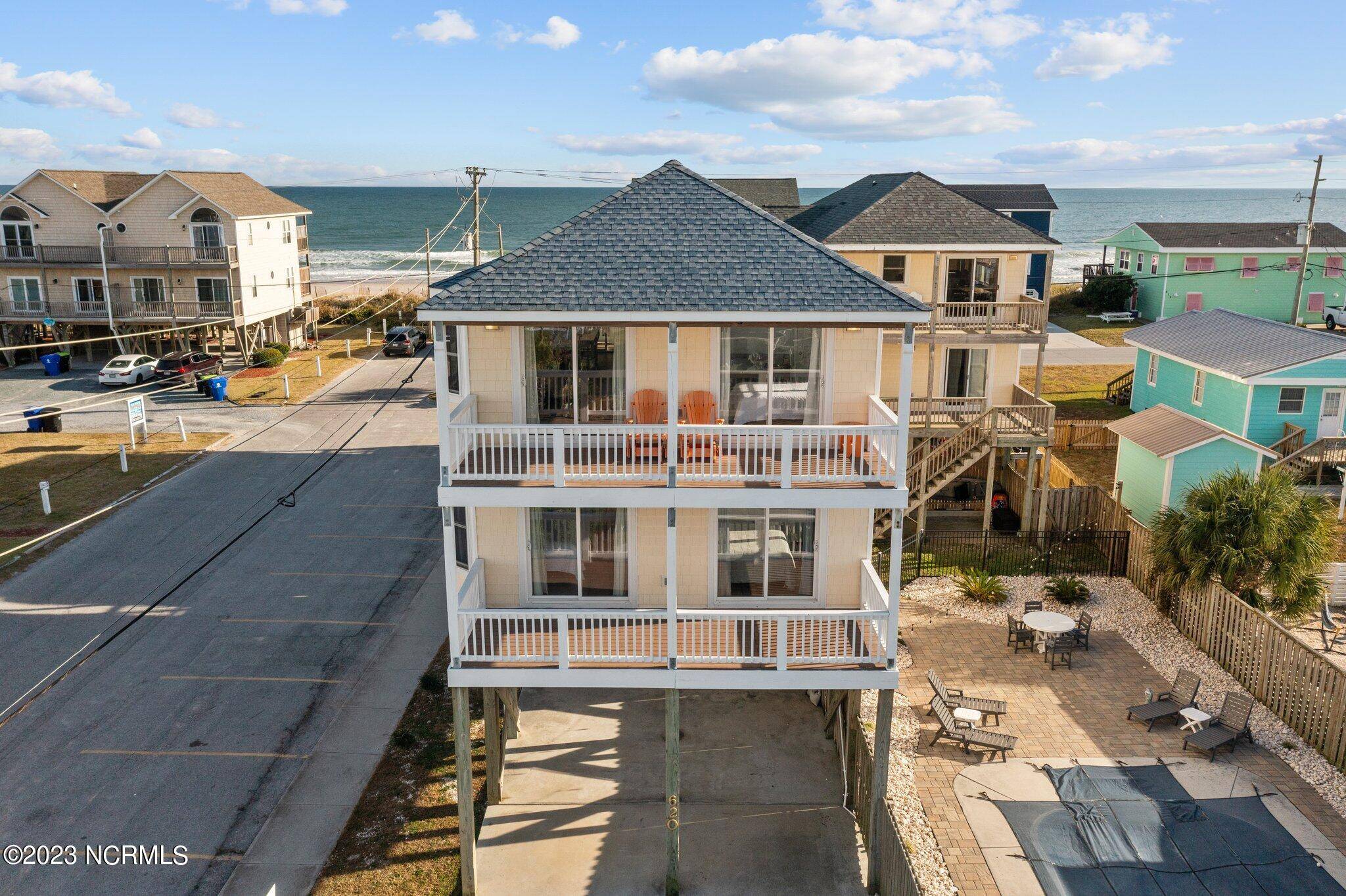 Surf City, NC 28445,620 N Topsail Drive #C