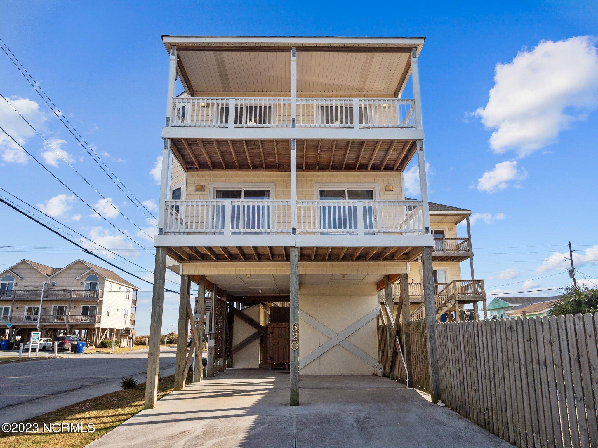 Surf City, NC 28445,620 N Topsail Drive #C