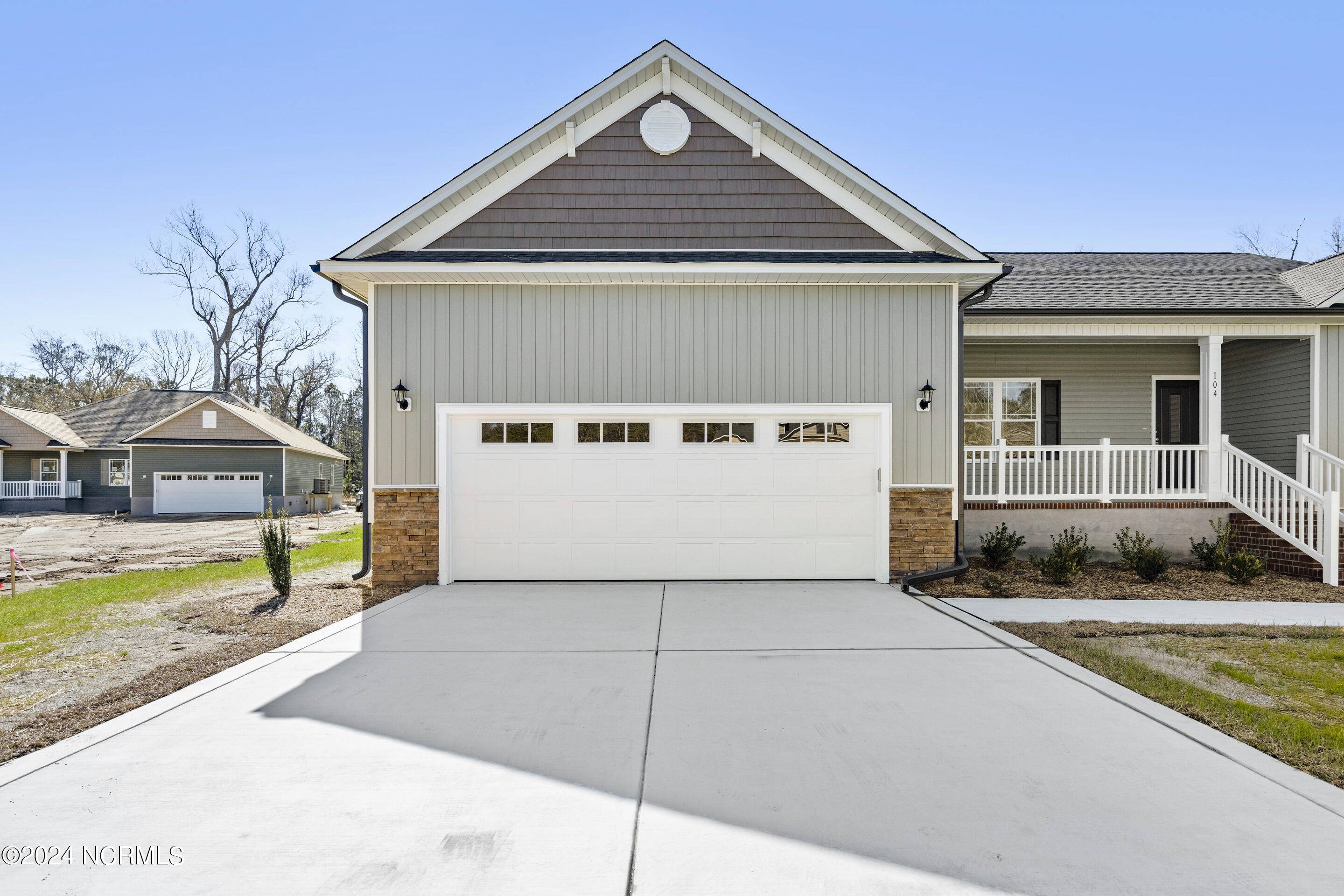 Beaufort, NC 28516,104 Ridgeline Drive