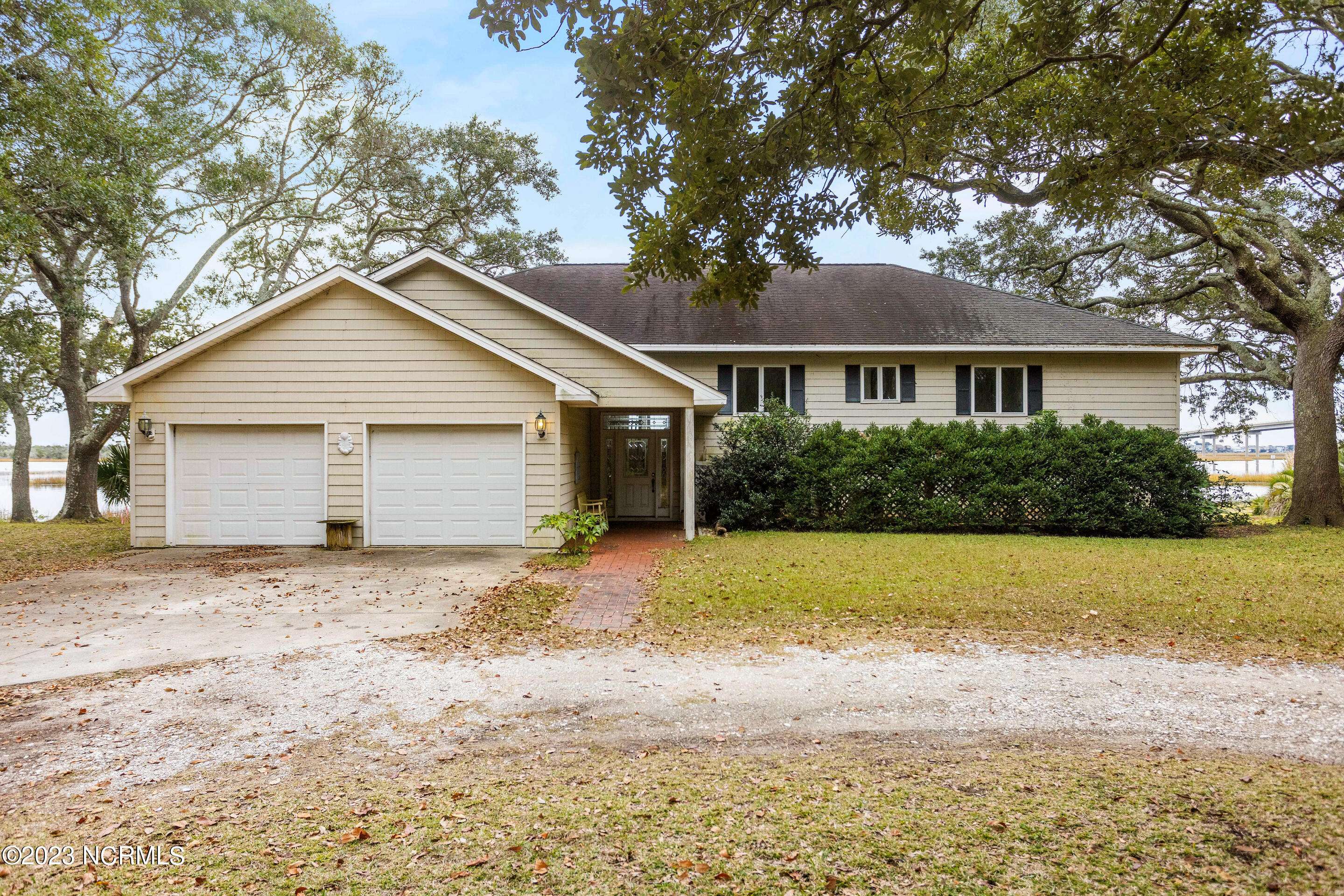 Sunset Beach, NC 28468,110 Hickory ST