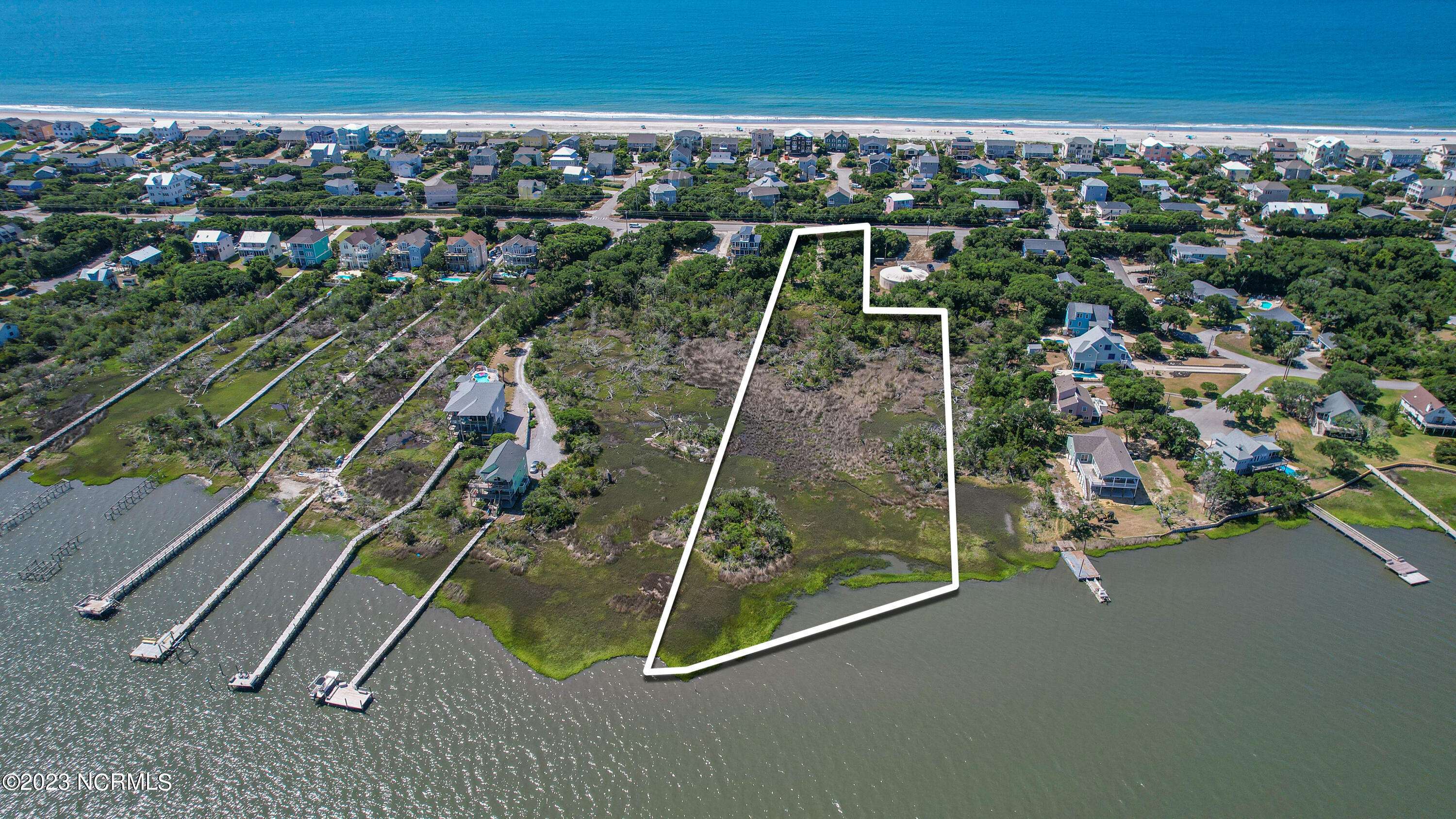 Emerald Isle, NC 28594,4310 Emerald DR