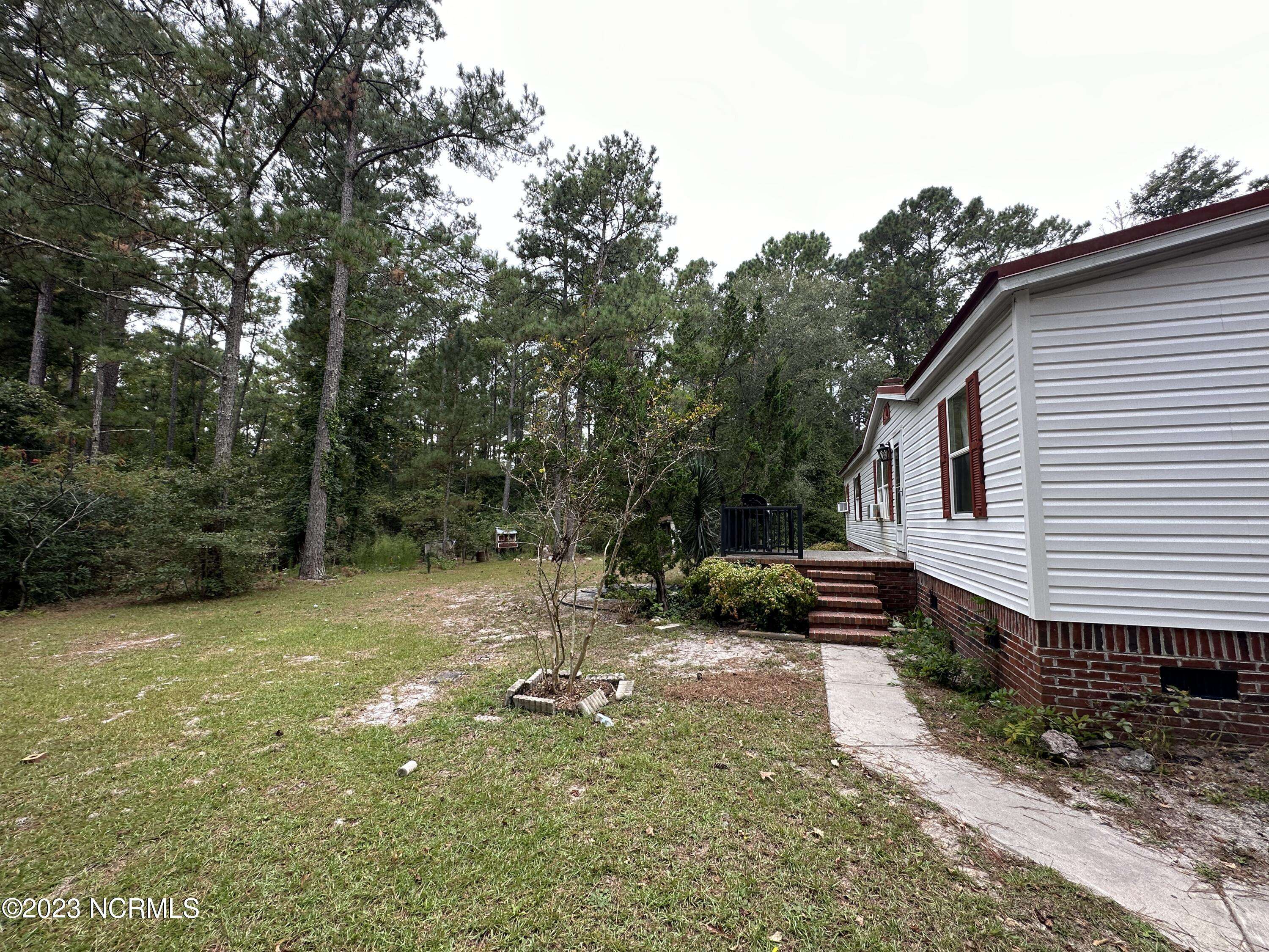 Hubert, NC 28539,222 Dragonfly CT