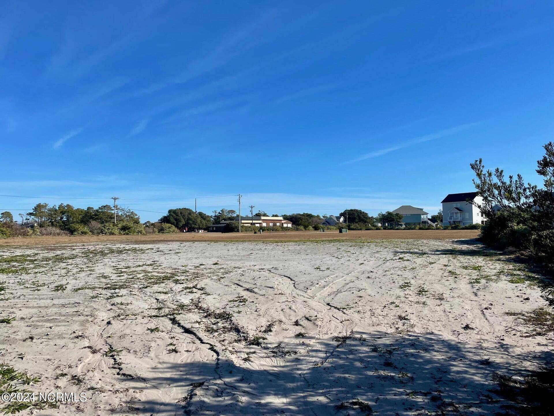 Harkers Island, NC 28531,109 Sound Pt DR