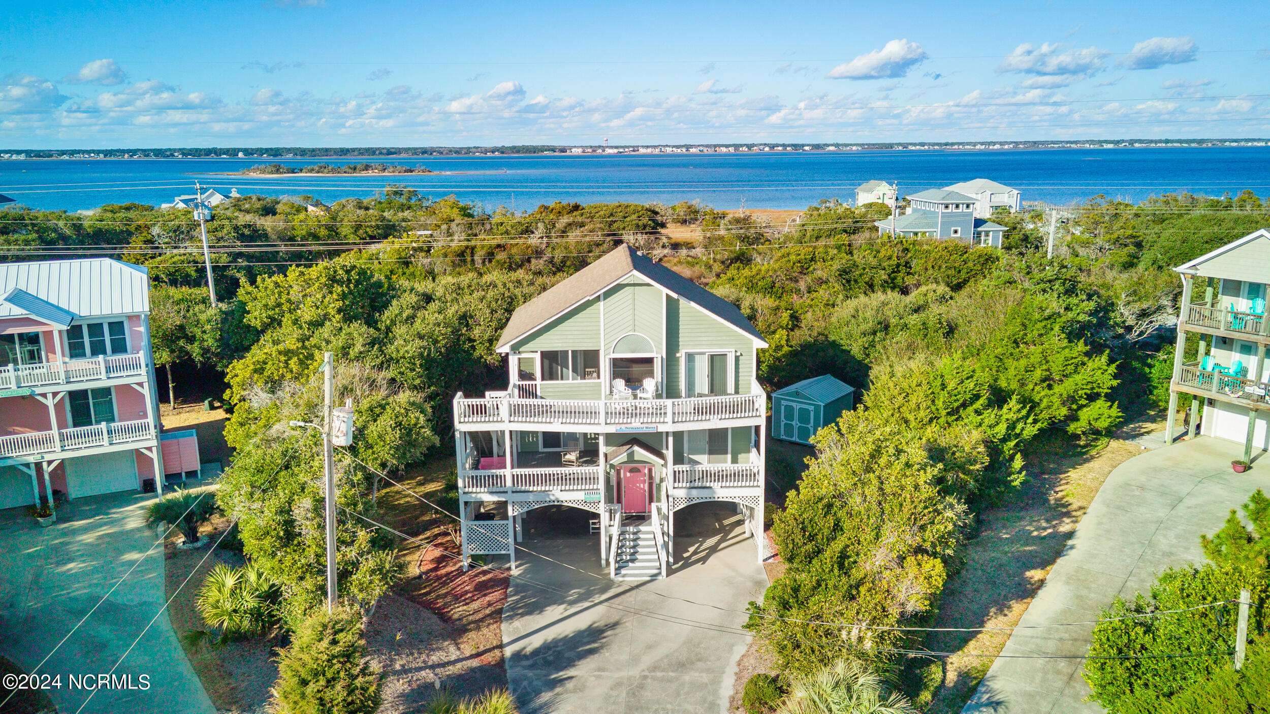 Emerald Isle, NC 28594,106 Alex CT