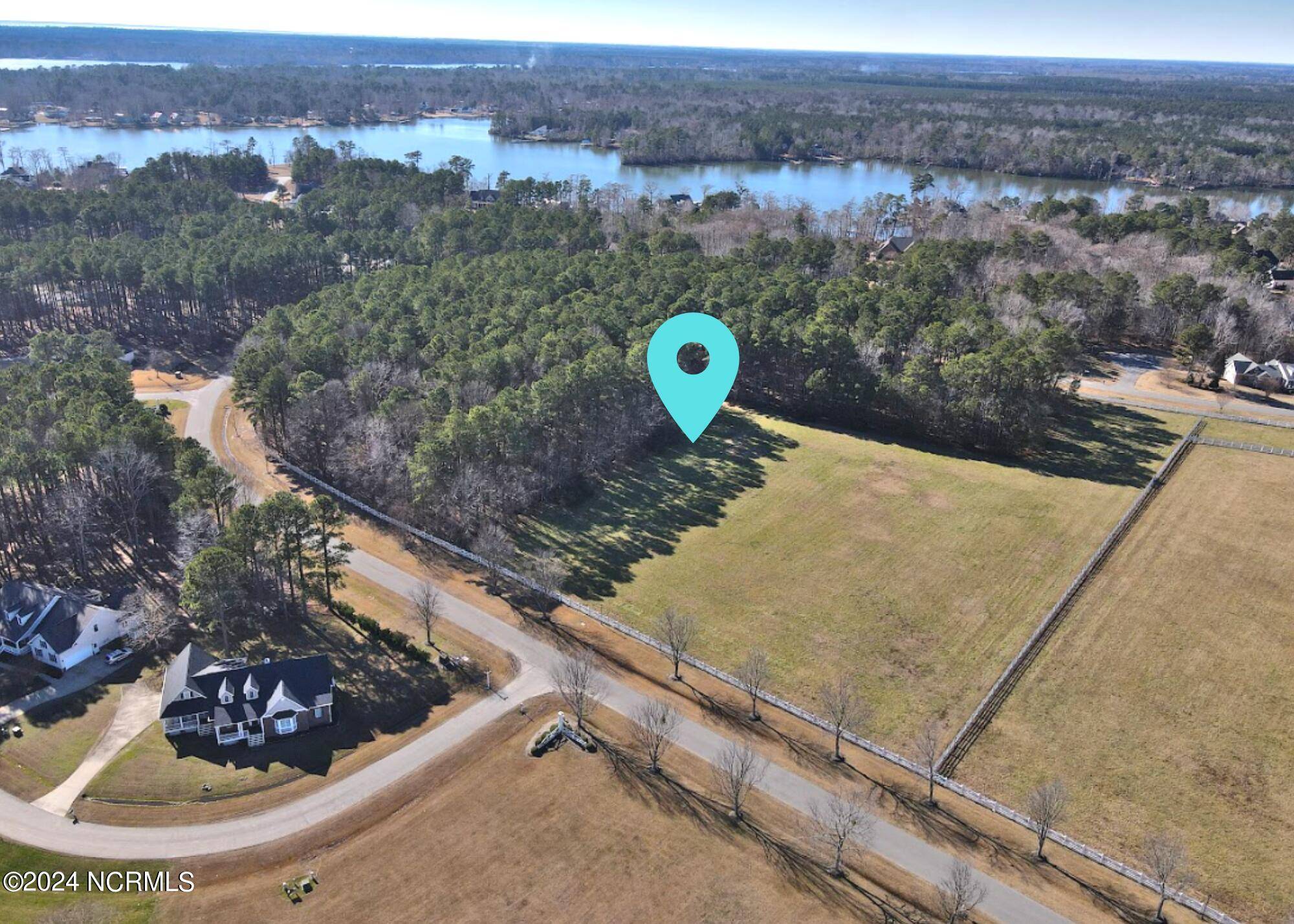 Hertford, NC 27944,7 Pasquotank BLVD