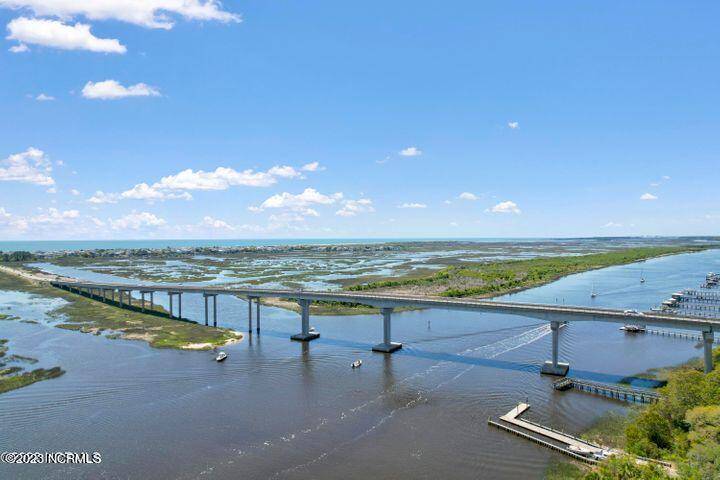 Sunset Beach, NC 28468,320 Blane CT