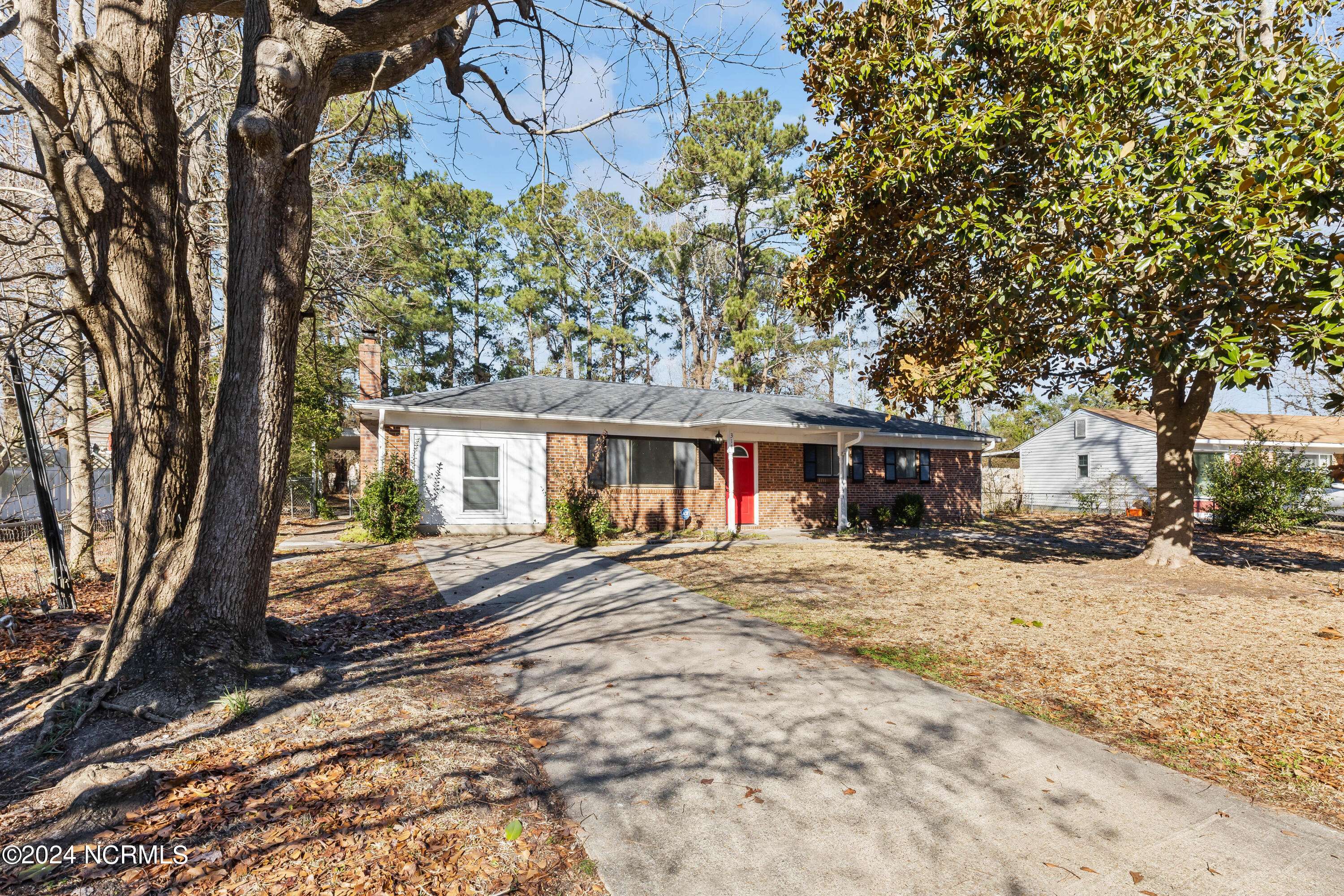 Jacksonville, NC 28540,314 Ramsey DR