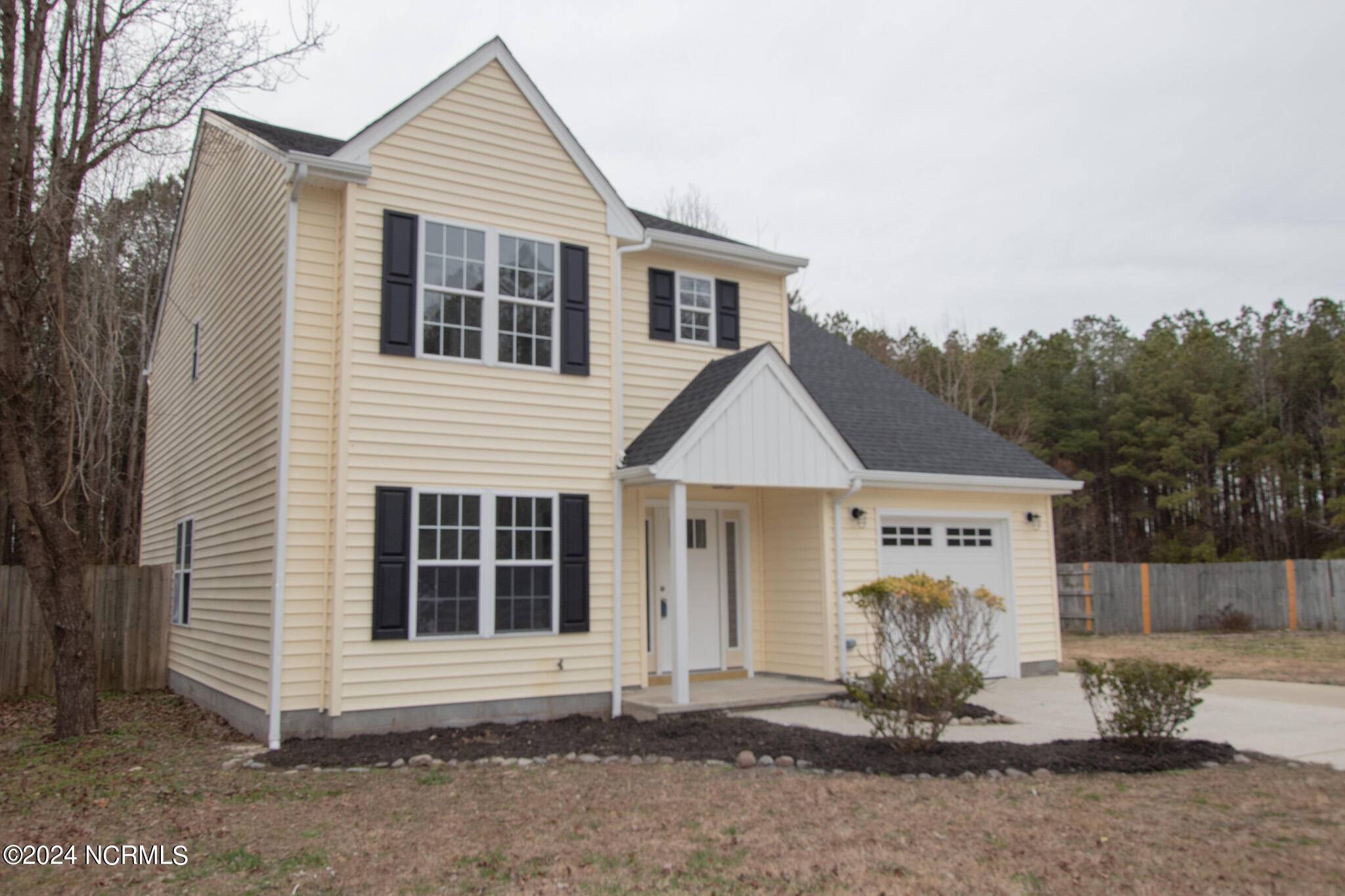 Moyock, NC 27958,137 Bear ST