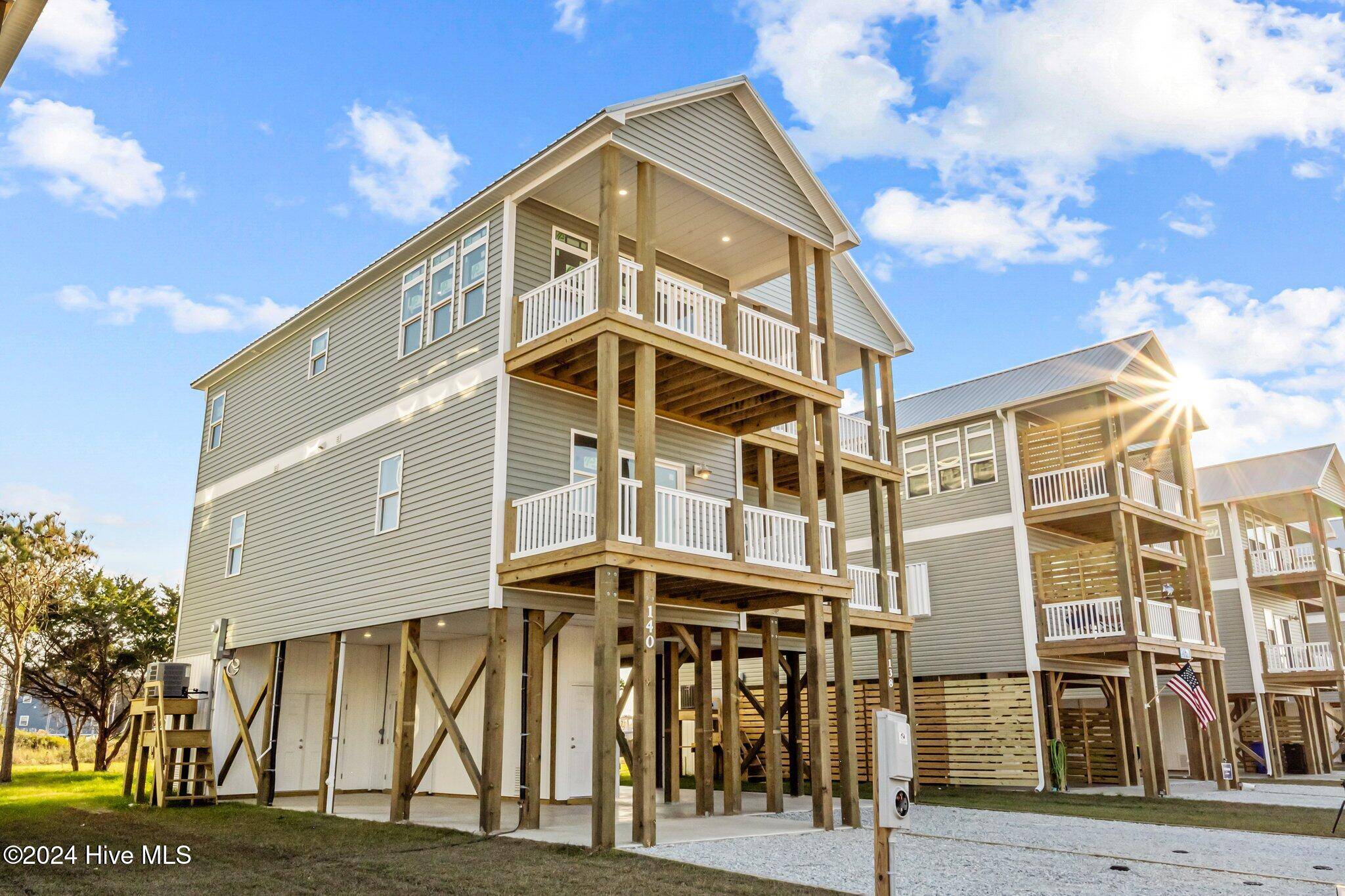 North Topsail Beach, NC 28460,140 Sea Gull LN