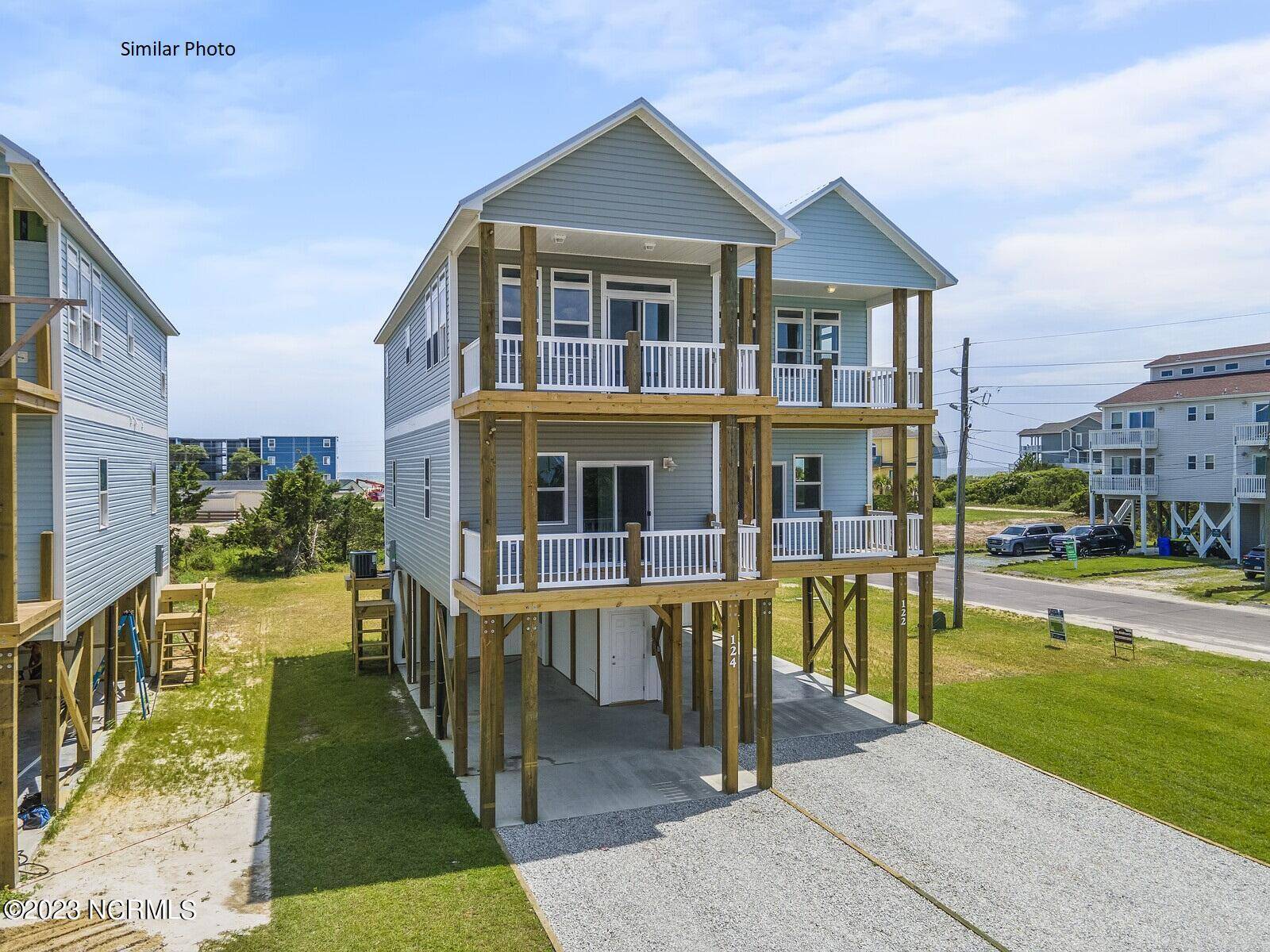 North Topsail Beach, NC 28460,142 Sea Gull LN