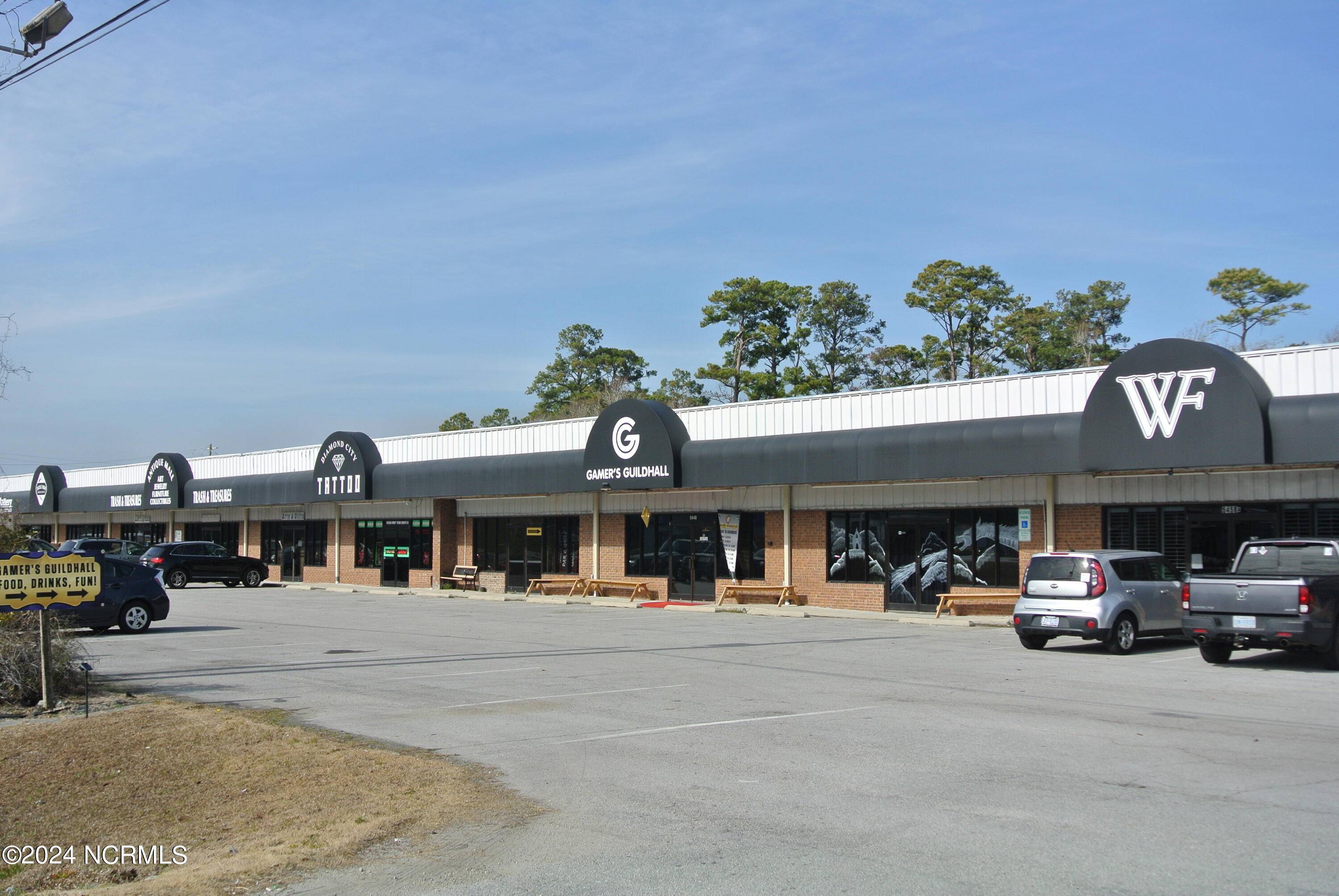 Morehead City, NC 28557,5448 Highway 70 W