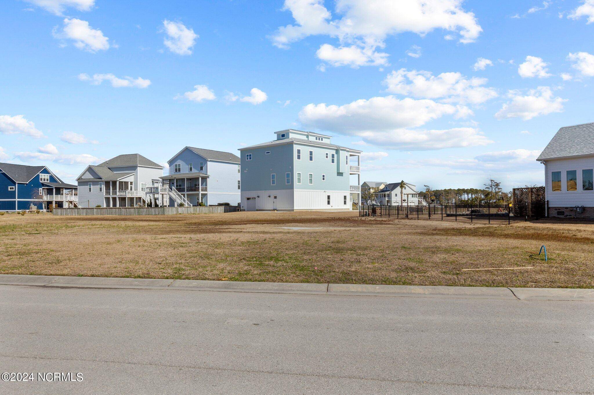 Morehead City, NC 28557,1302 Fathom Way