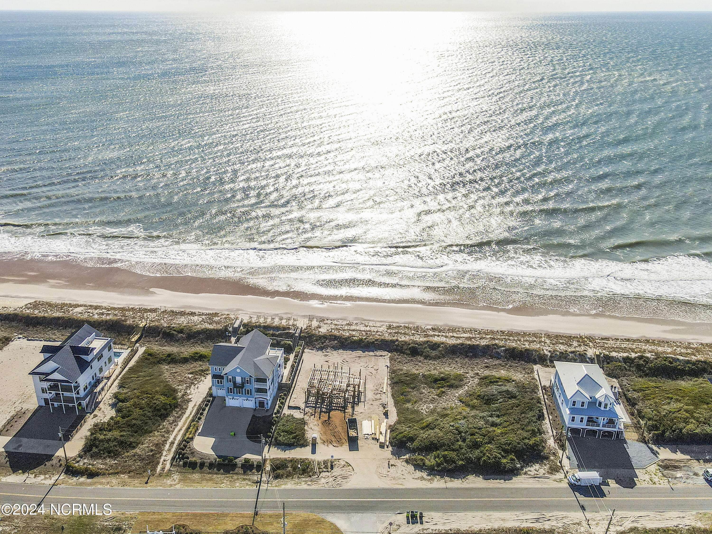 North Topsail Beach, NC 28460,580 New River Inlet Road