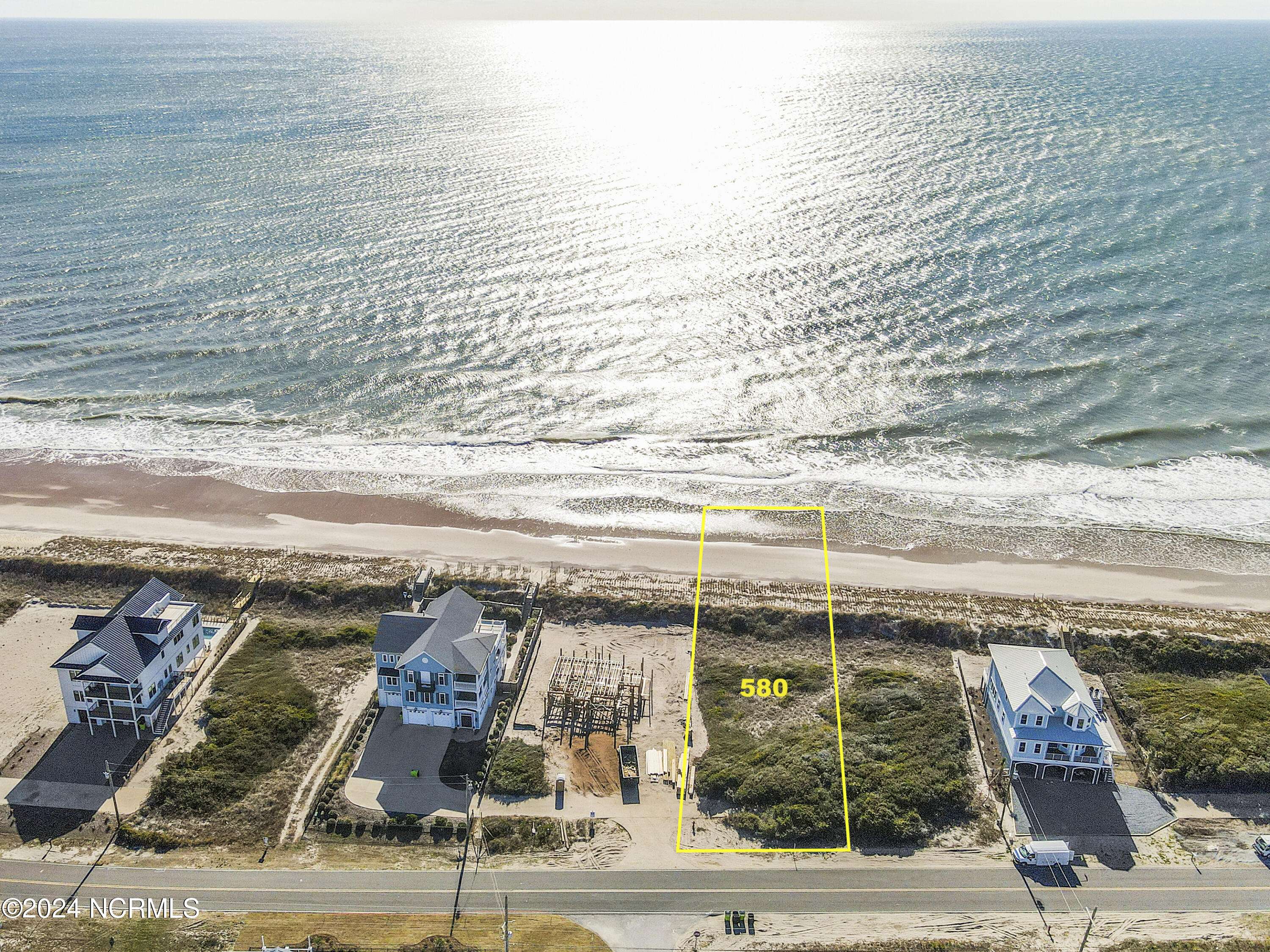 North Topsail Beach, NC 28460,580 New River Inlet Road