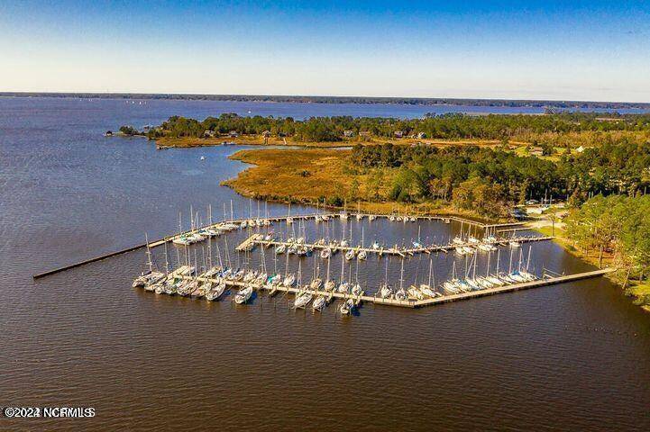 New Bern, NC 28560,900 Freeport CT