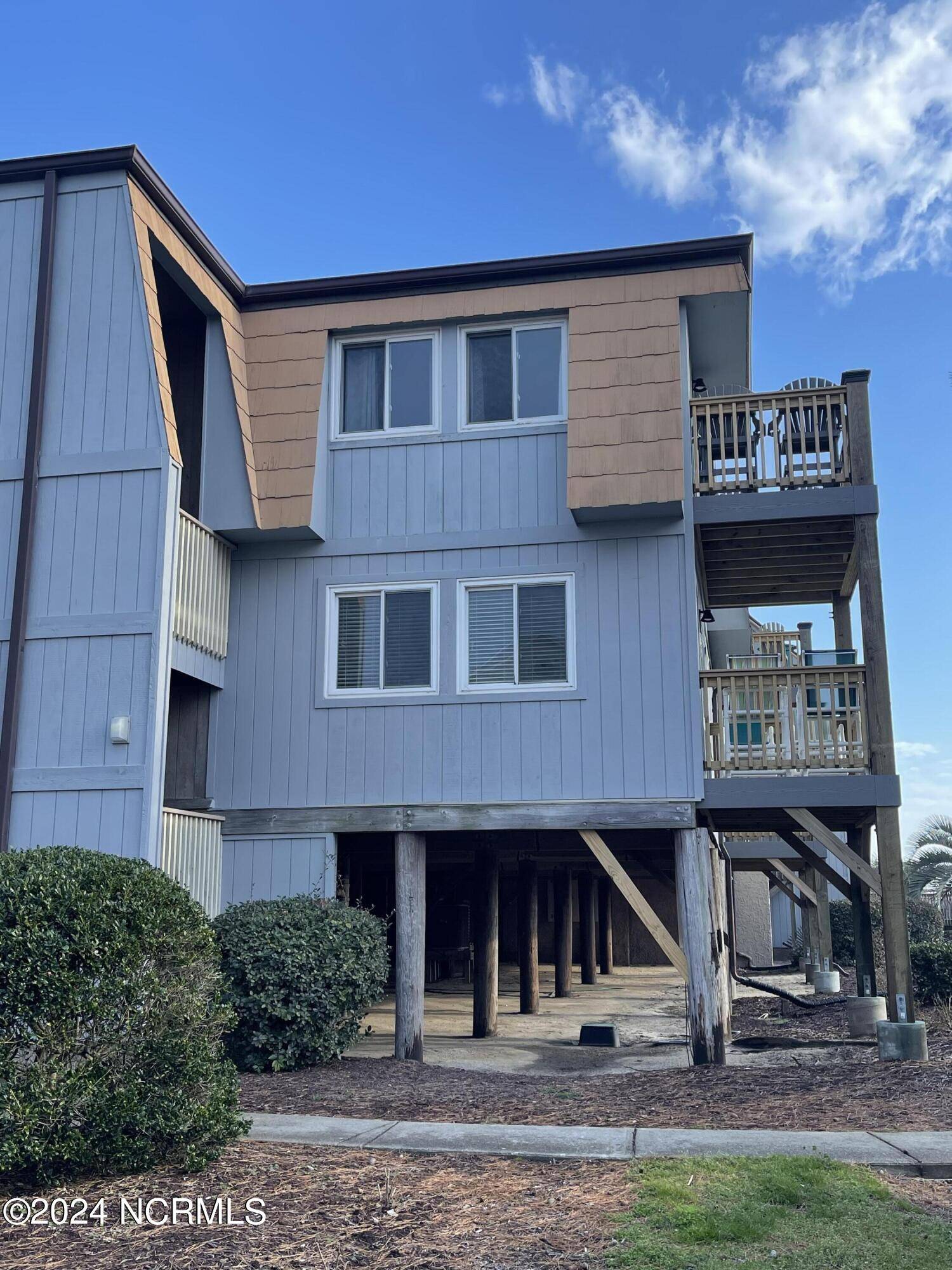 Ocean Isle Beach, NC 28469,277 W First ST #1l