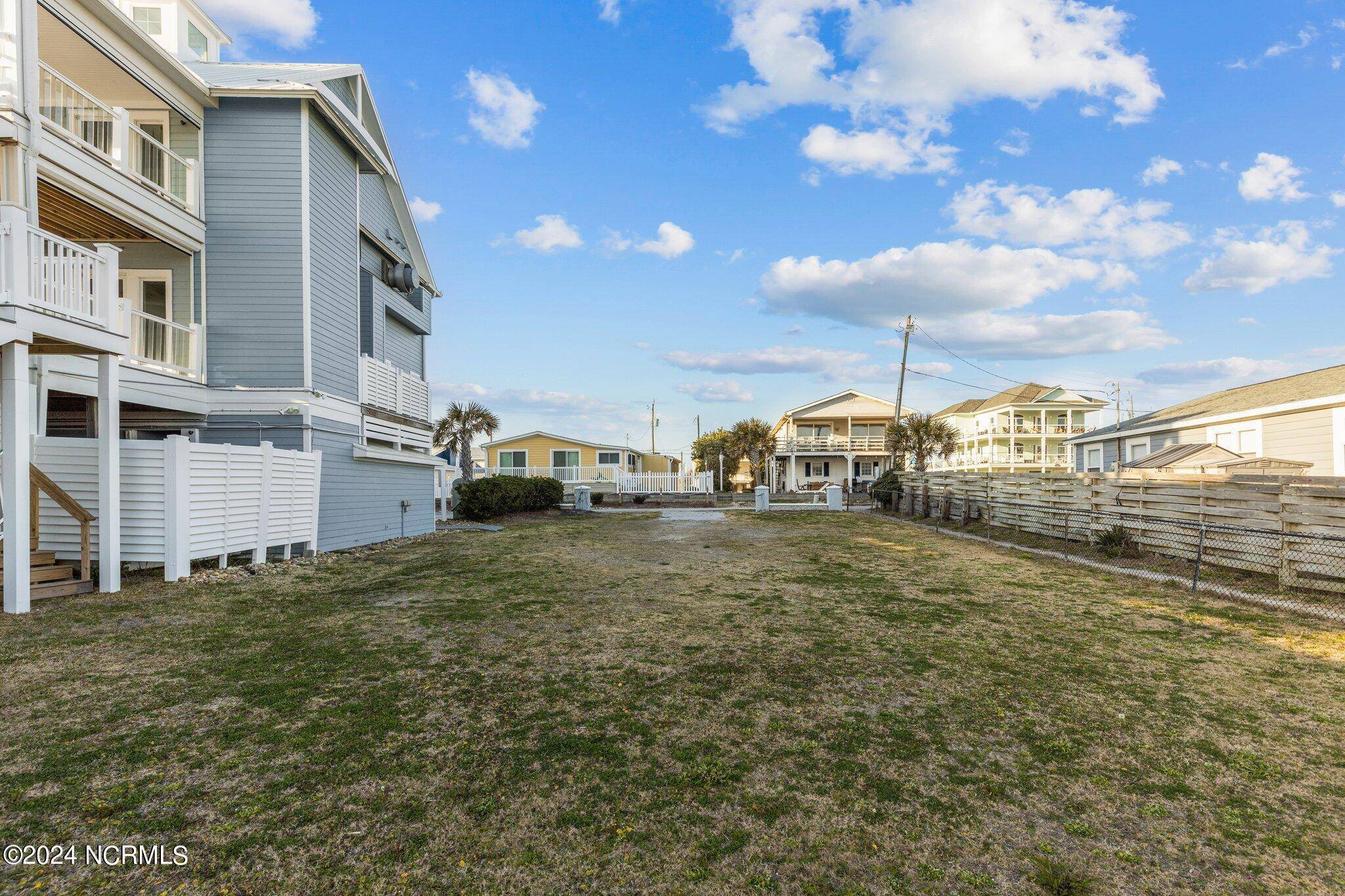 Atlantic Beach, NC 28512,304 Glenn ST