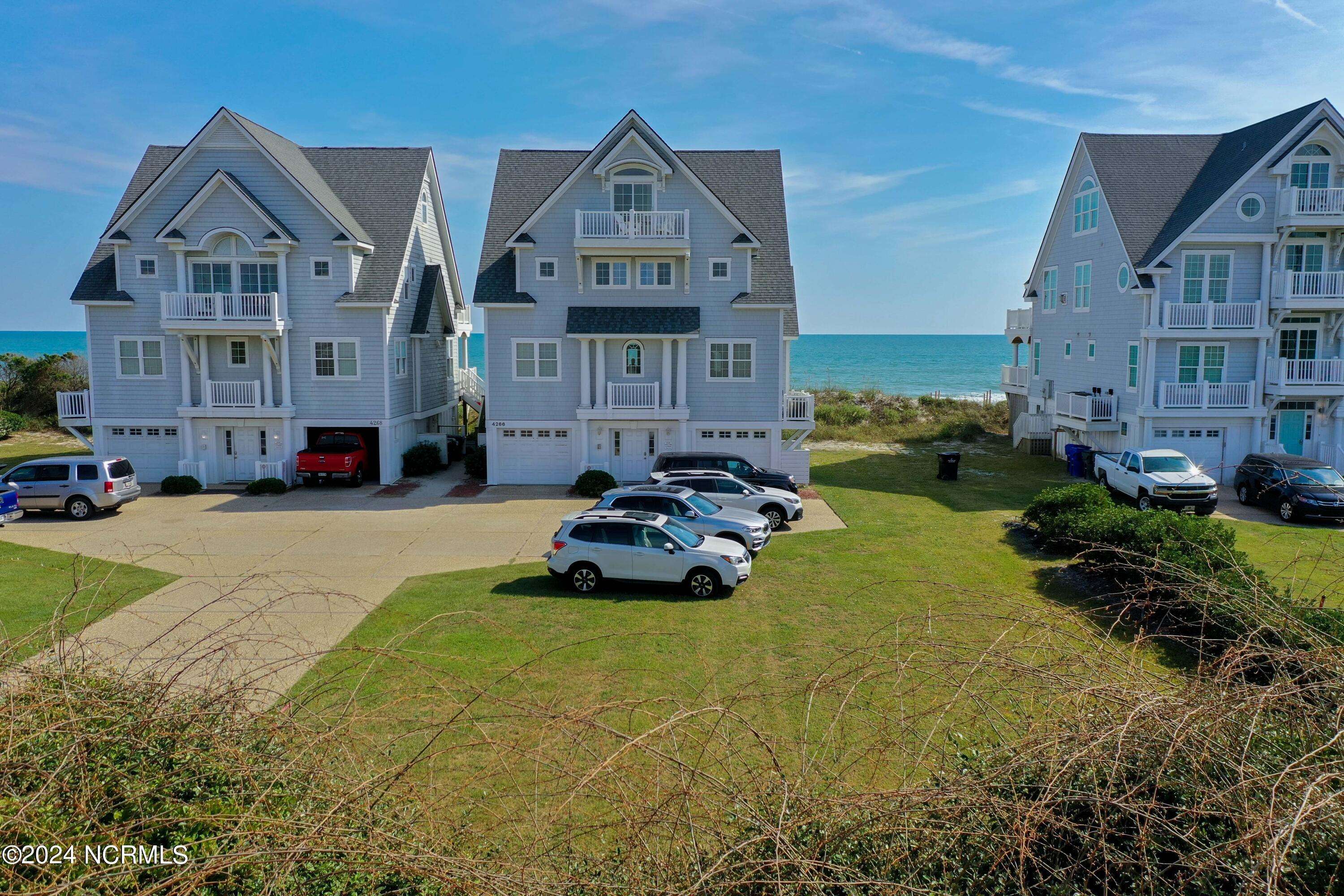 North Topsail Beach, NC 28460,4264 Island Drive DR