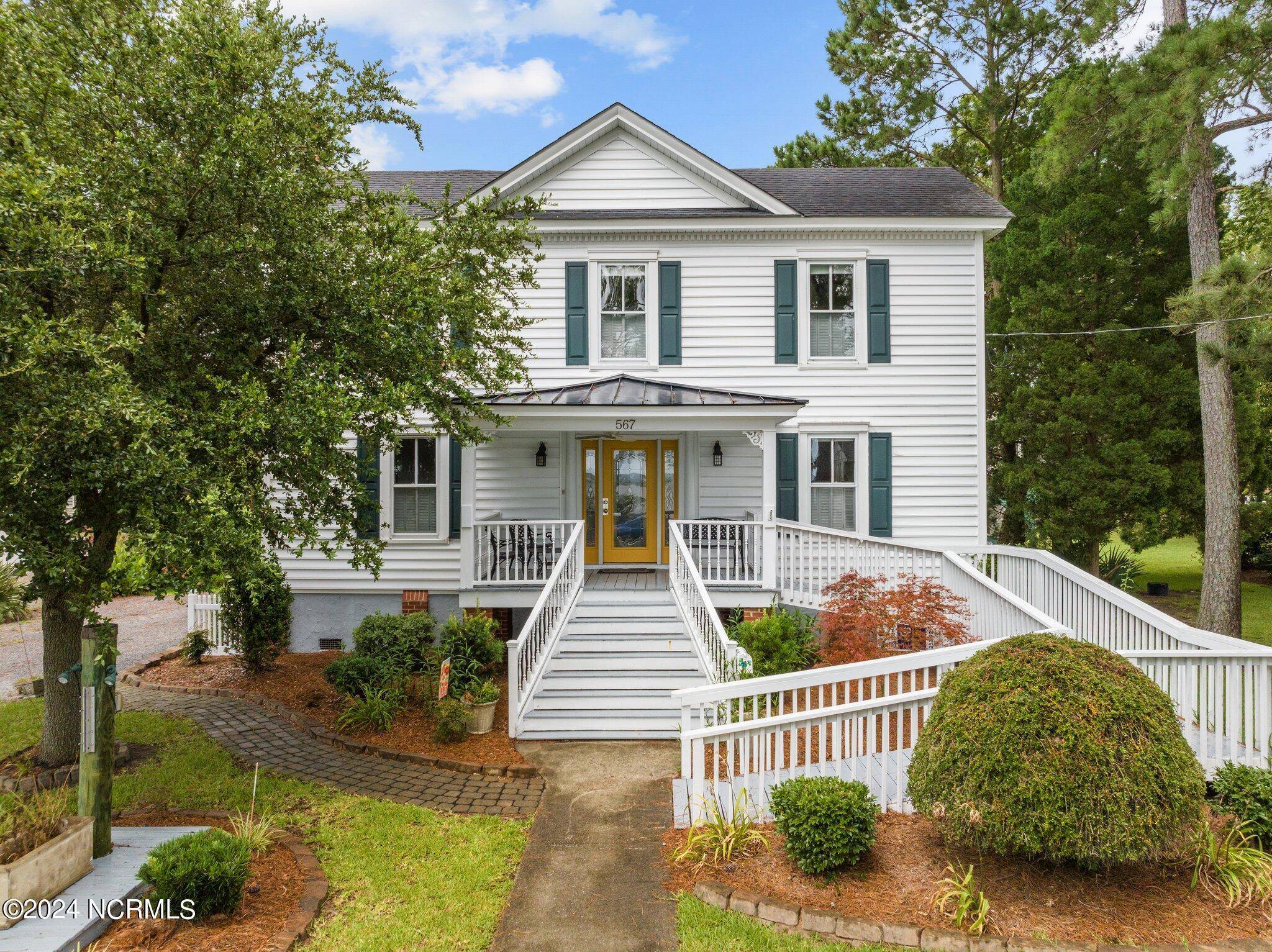 Belhaven, NC 27810,567 E Water ST