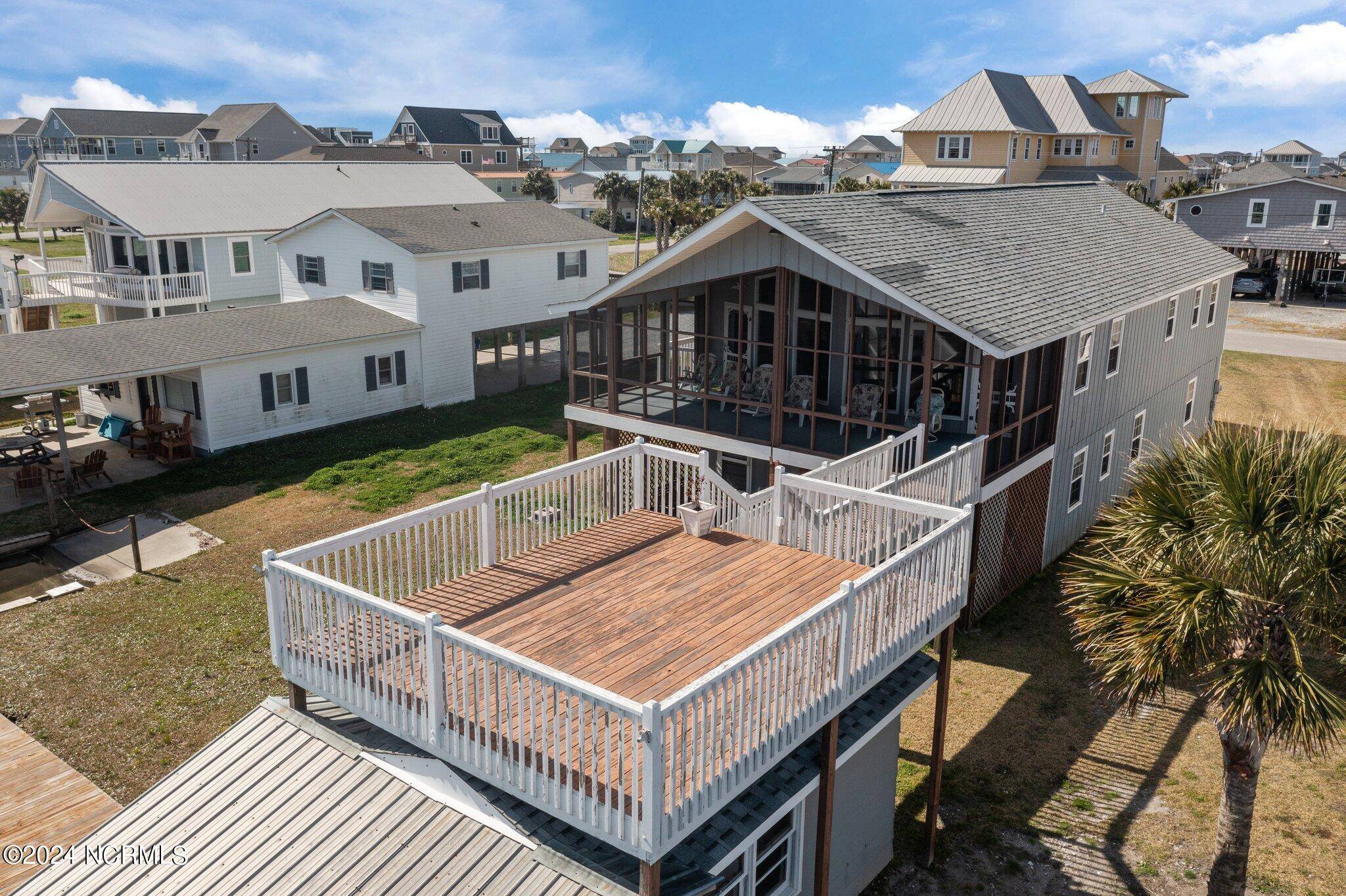 Surf City, NC 28445,6020 6th ST