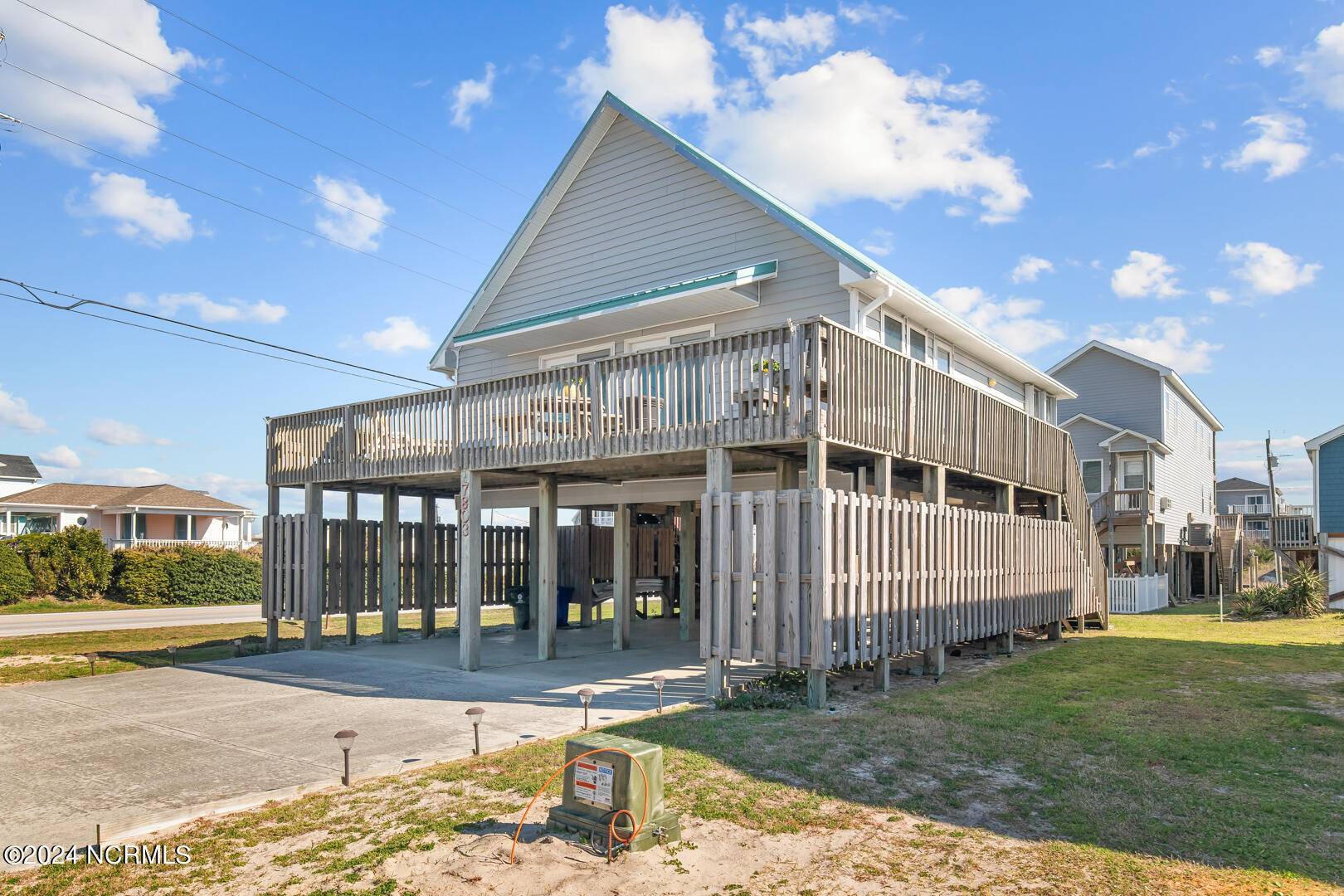 North Topsail Beach, NC 28460,7803 7th AVE