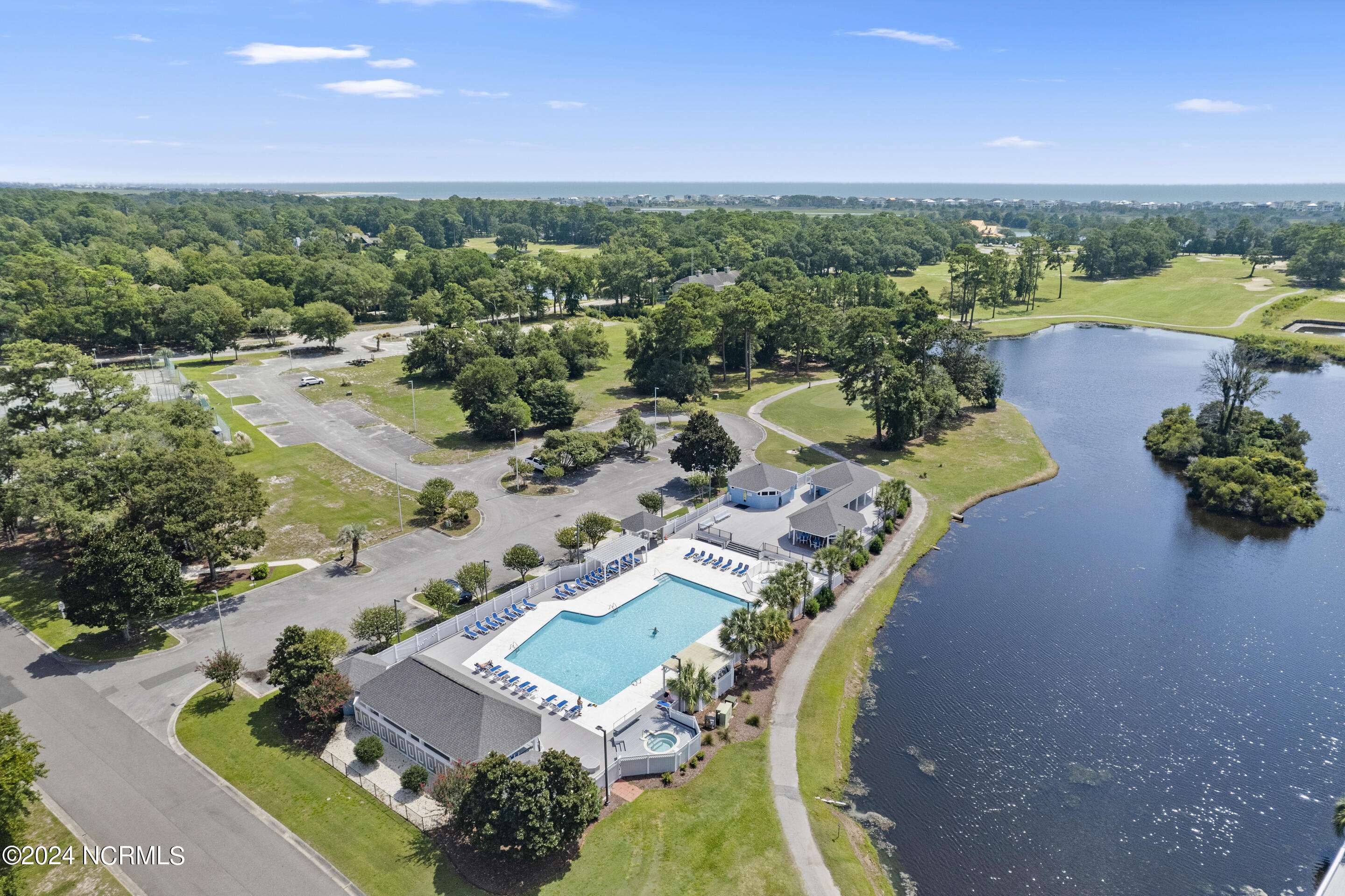 Ocean Isle Beach, NC 28469,2075 Greenside Manor DR