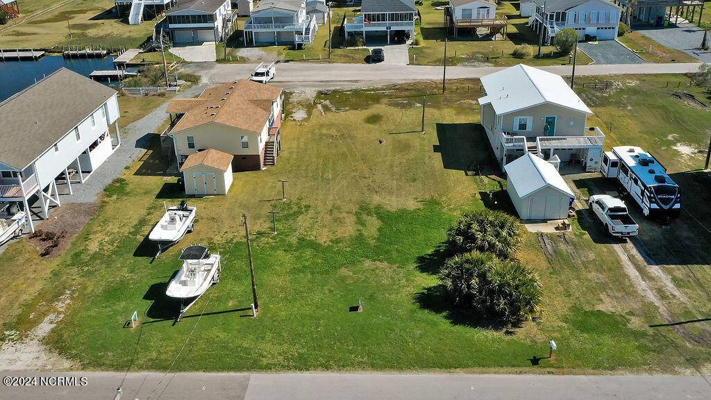 Surf City, NC 28445,7026 7th ST