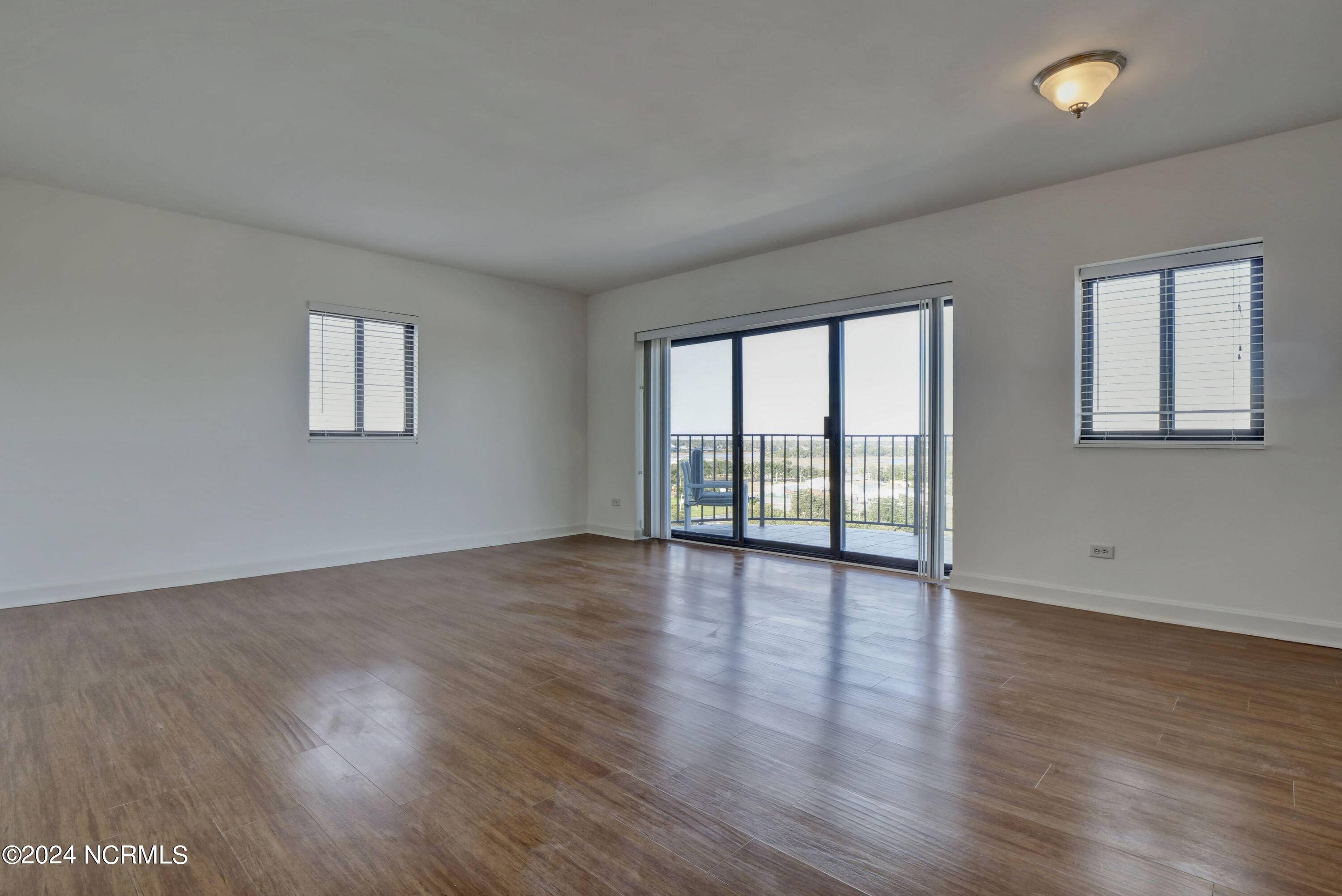 Wrightsville Beach, NC 28480,322 Causeway DR #1001