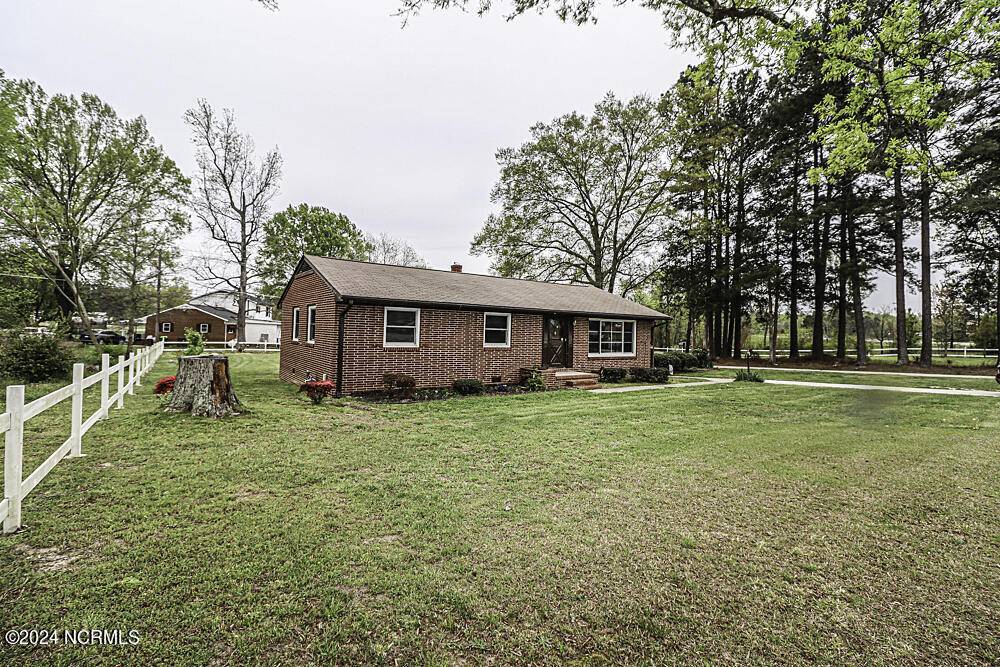 Henderson, NC 27537,1060 Vicksboro RD