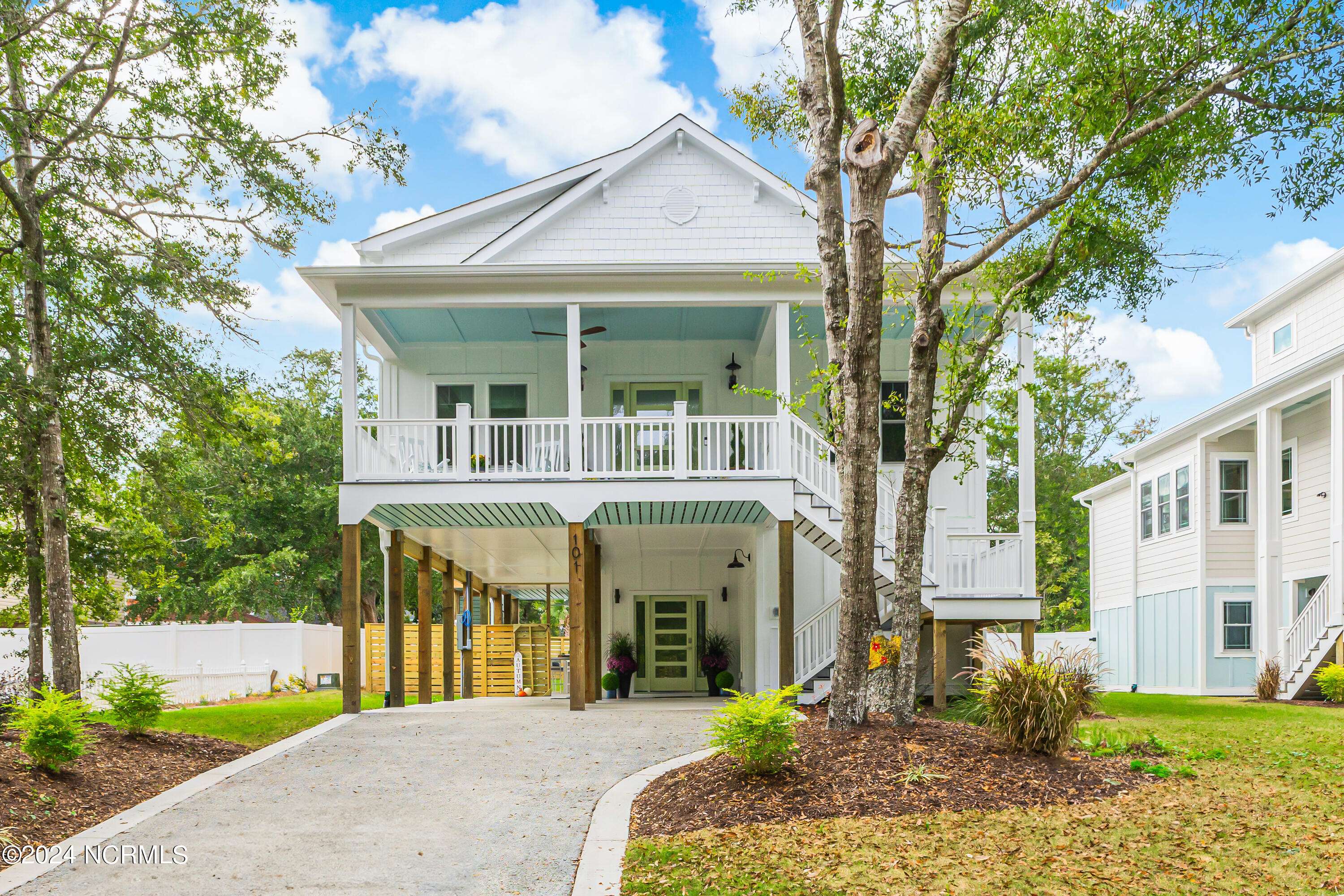 Oak Island, NC 28465,101 NW 29th ST