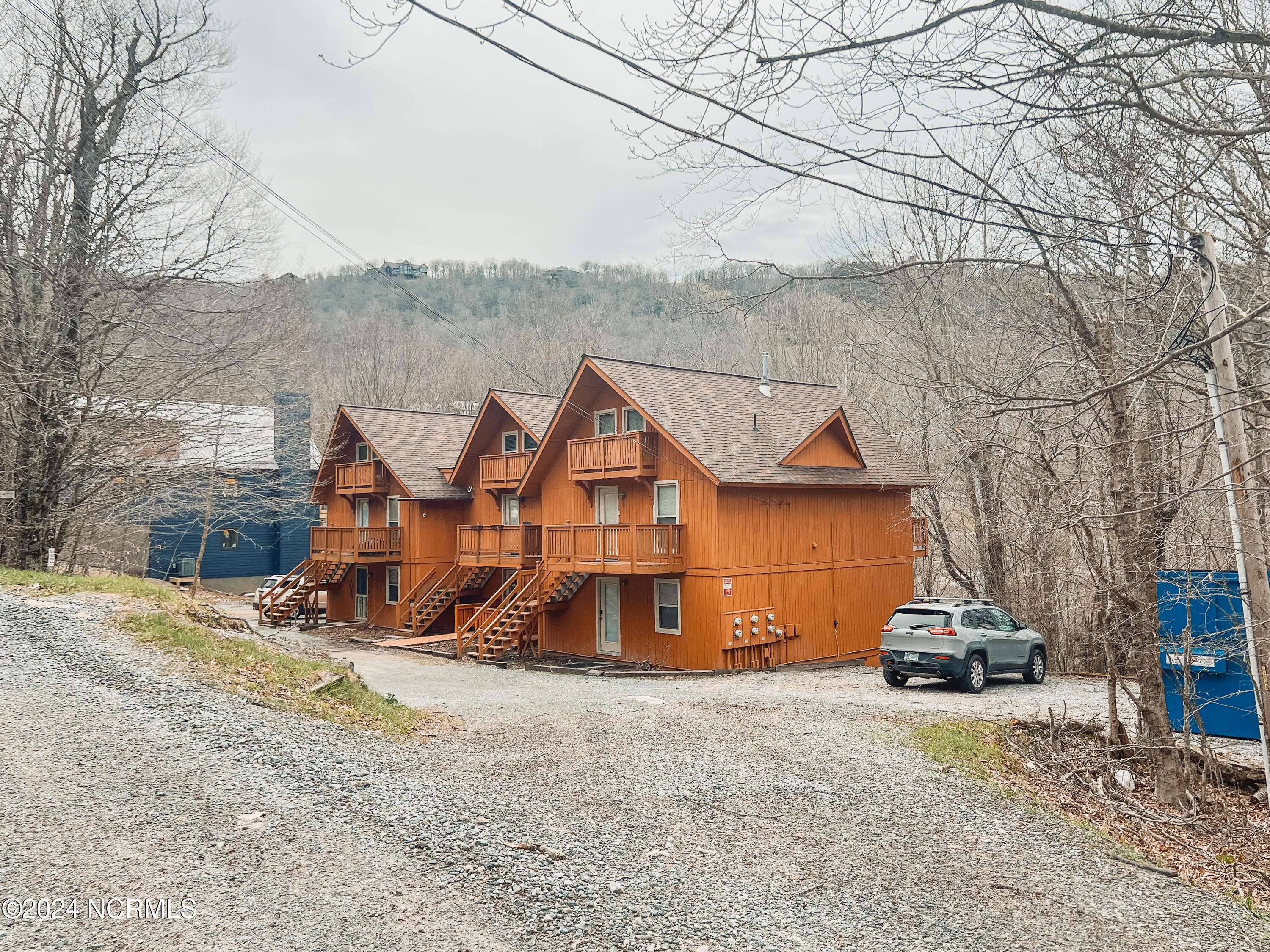 Beech Mountain, NC 28604,102 Skiview LN