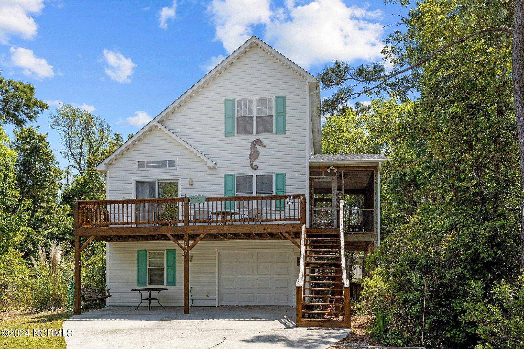 Emerald Isle, NC 28594,137 Fawn DR