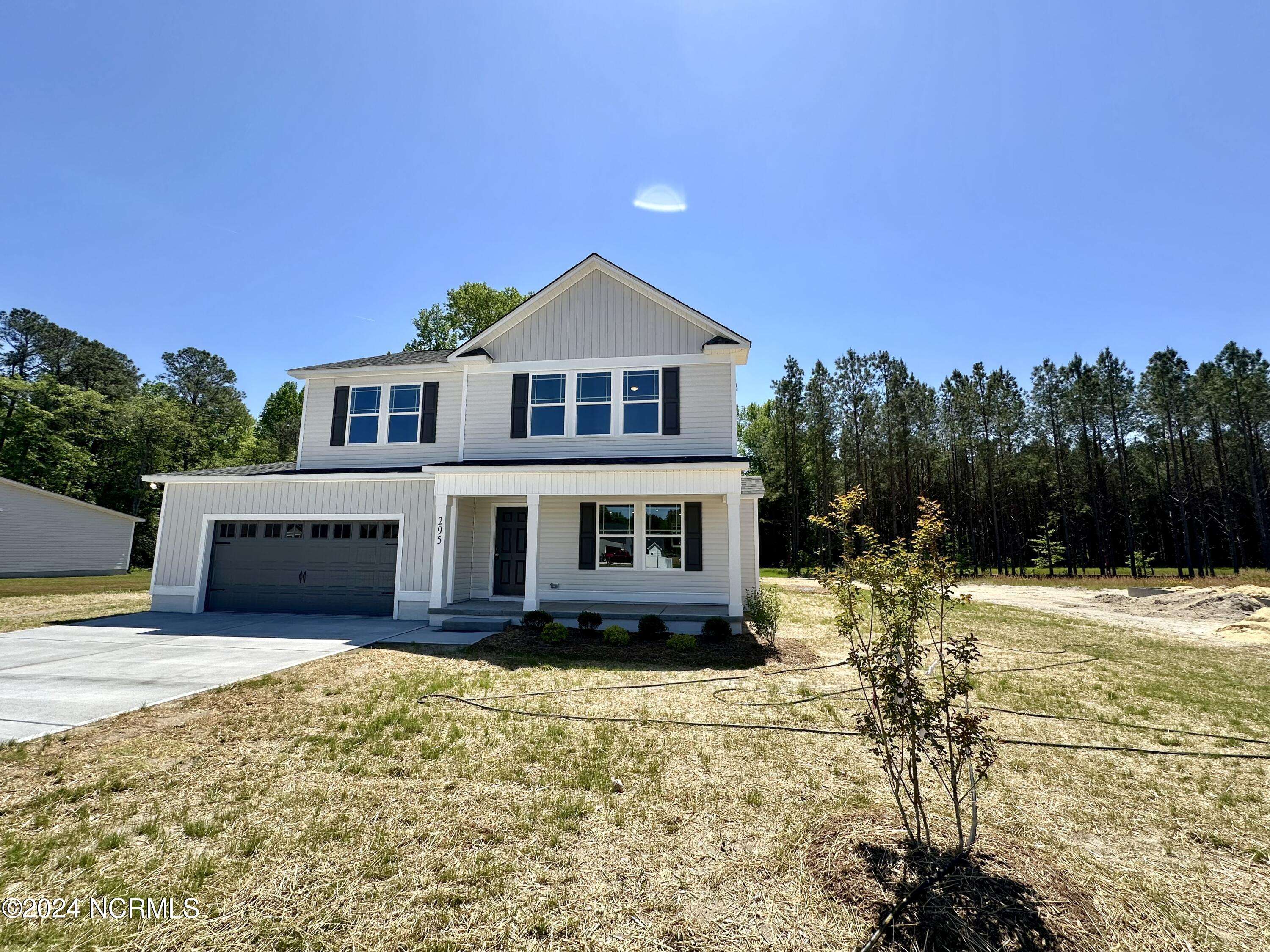 Kenly, NC 27542,295 Earnest WAY