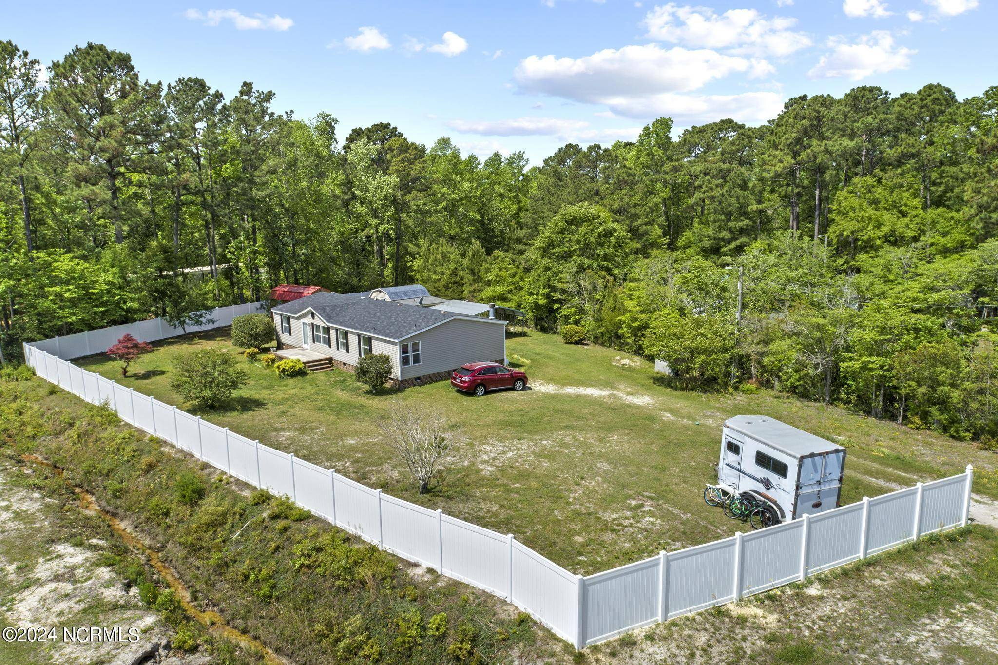 Hampstead, NC 28443,300 Pond View Court