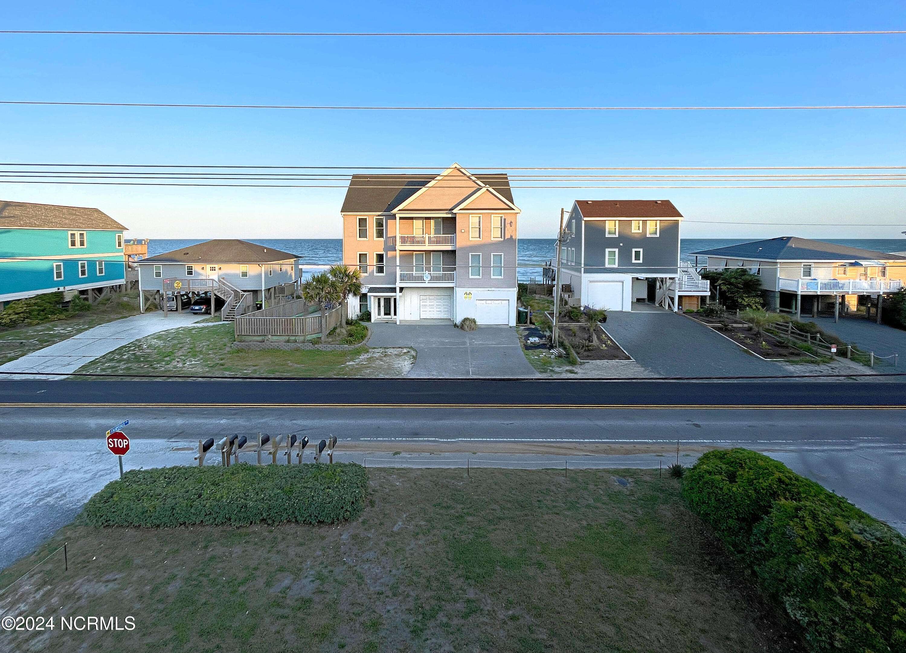 Surf City, NC 28445,1401 S Shore Drive