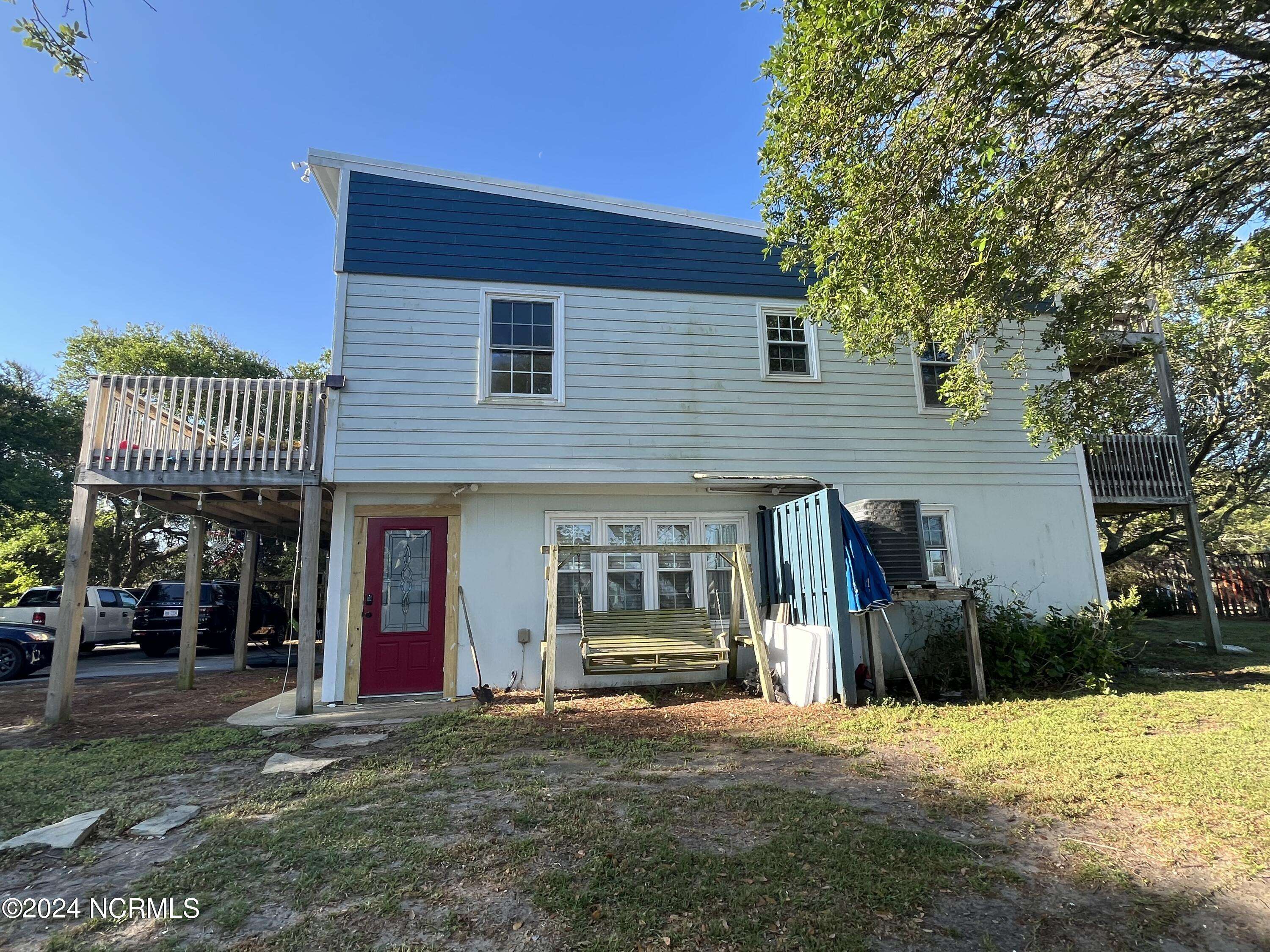 Indian Beach, NC 28512,223 Hoffman Beach RD