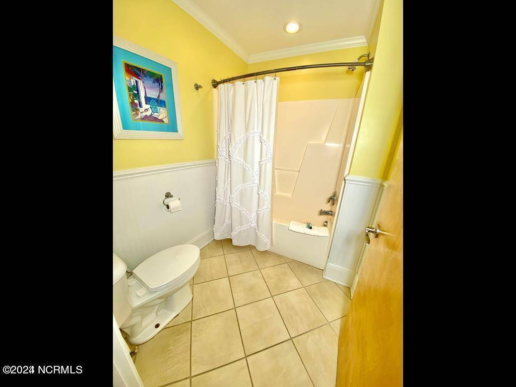 Atlantic Beach, NC 28512,215 W Ft Macon RD #108