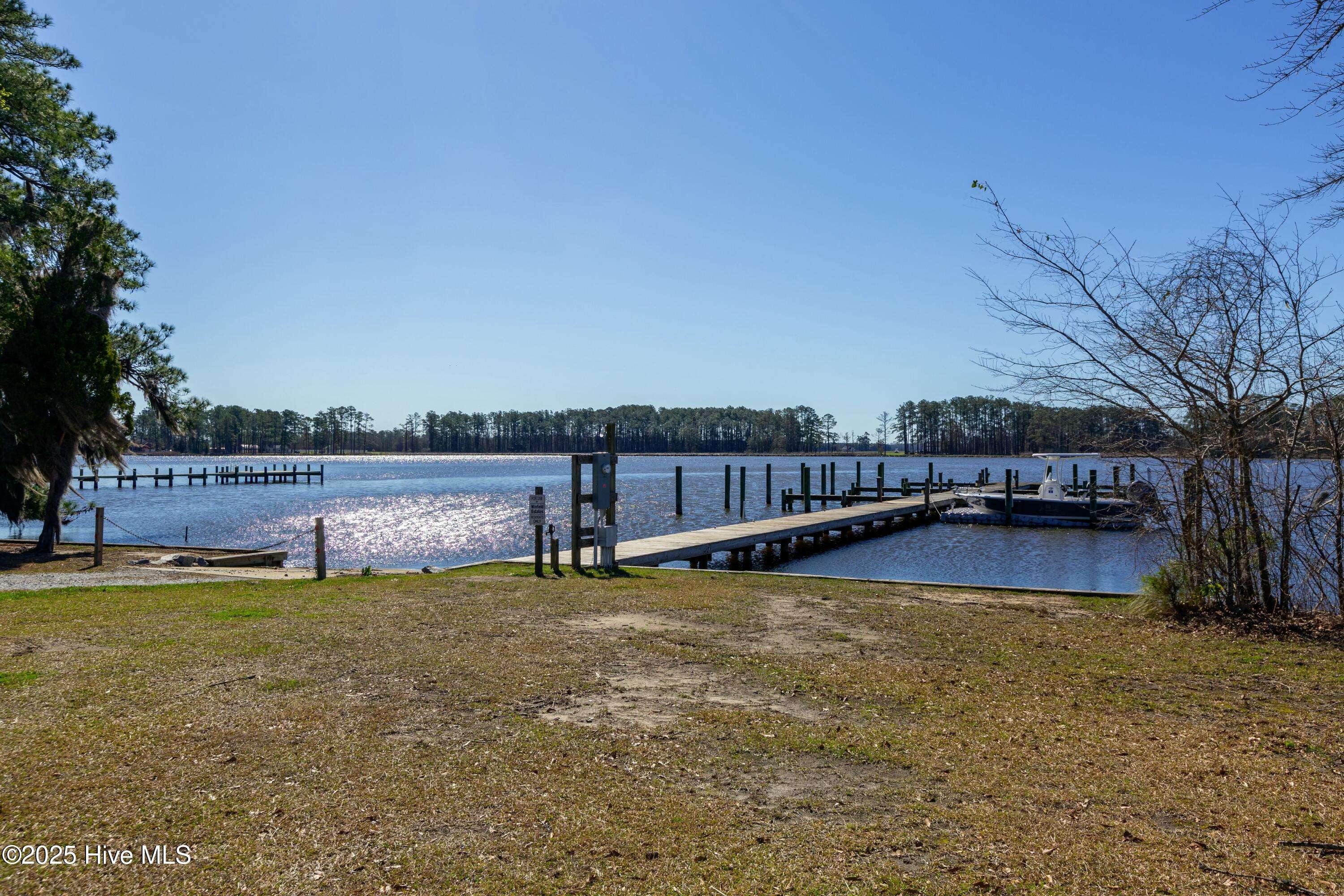 Pinetown, NC 27865,39 Sr 1767 Off LN