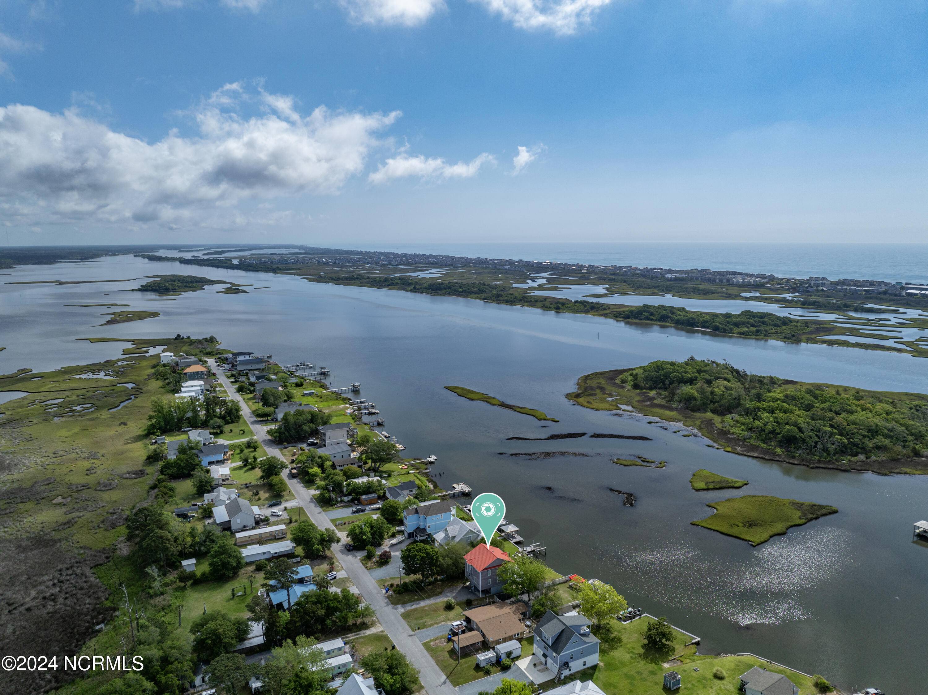 Surf City, NC 28445,300 Atkinson Point RD