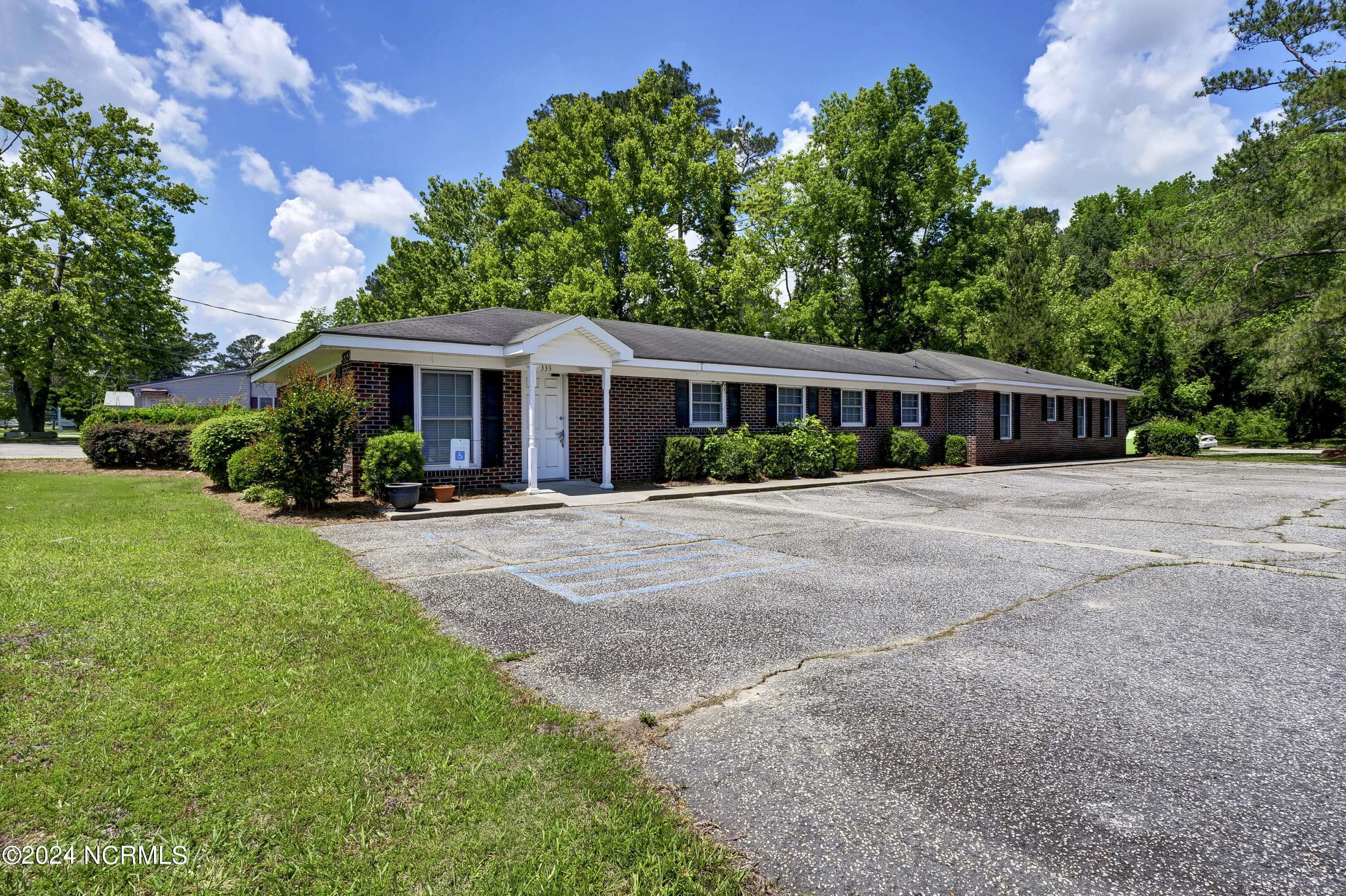 Whiteville, NC 28472,333 Jefferson ST