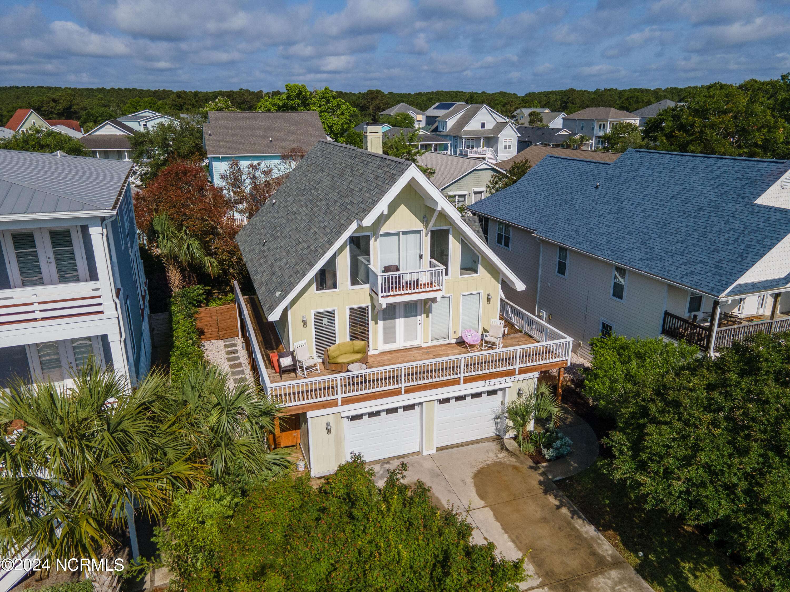 Carolina Beach, NC 28428,919 Coast Walk LN