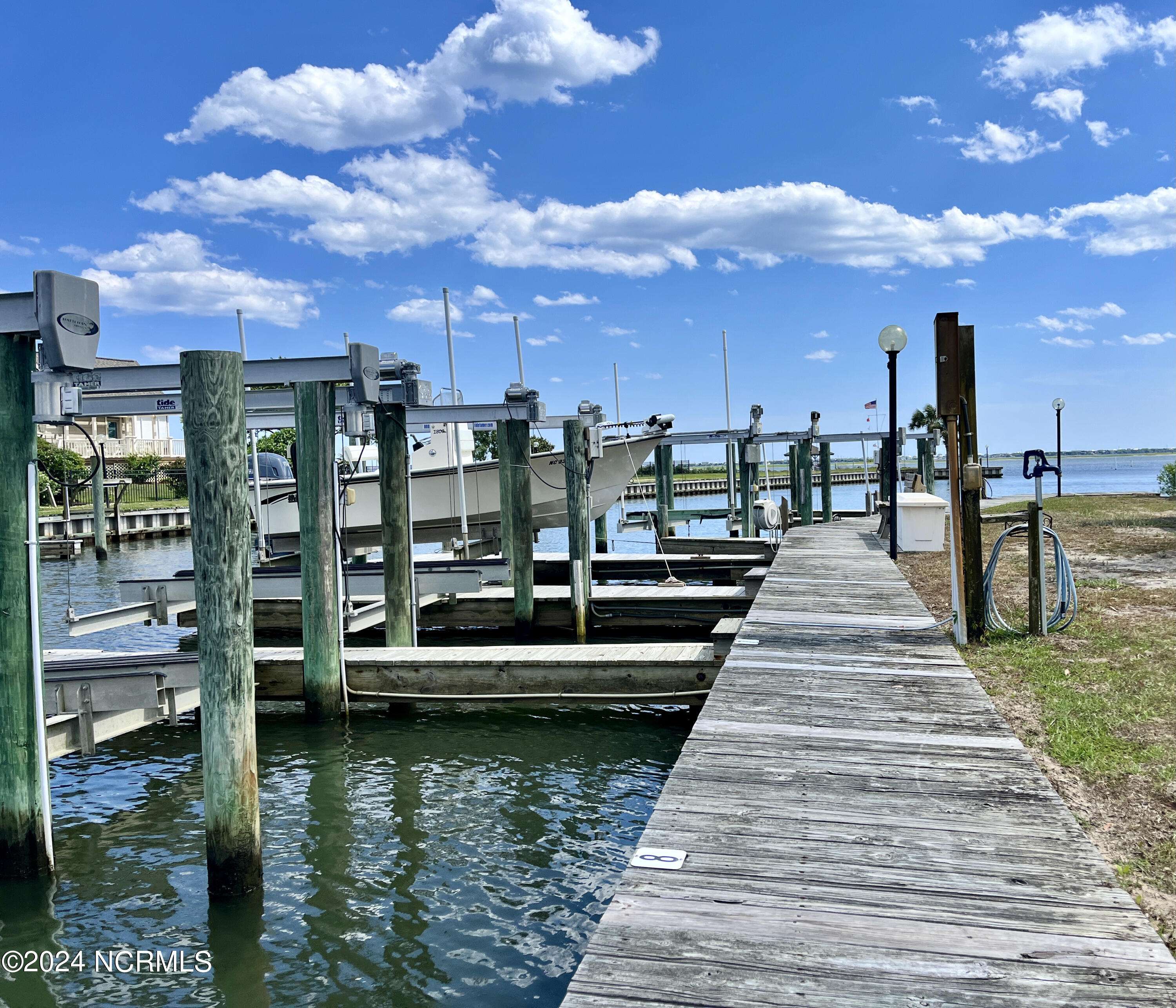 Newport, NC 28570,167 Yacht Club DR