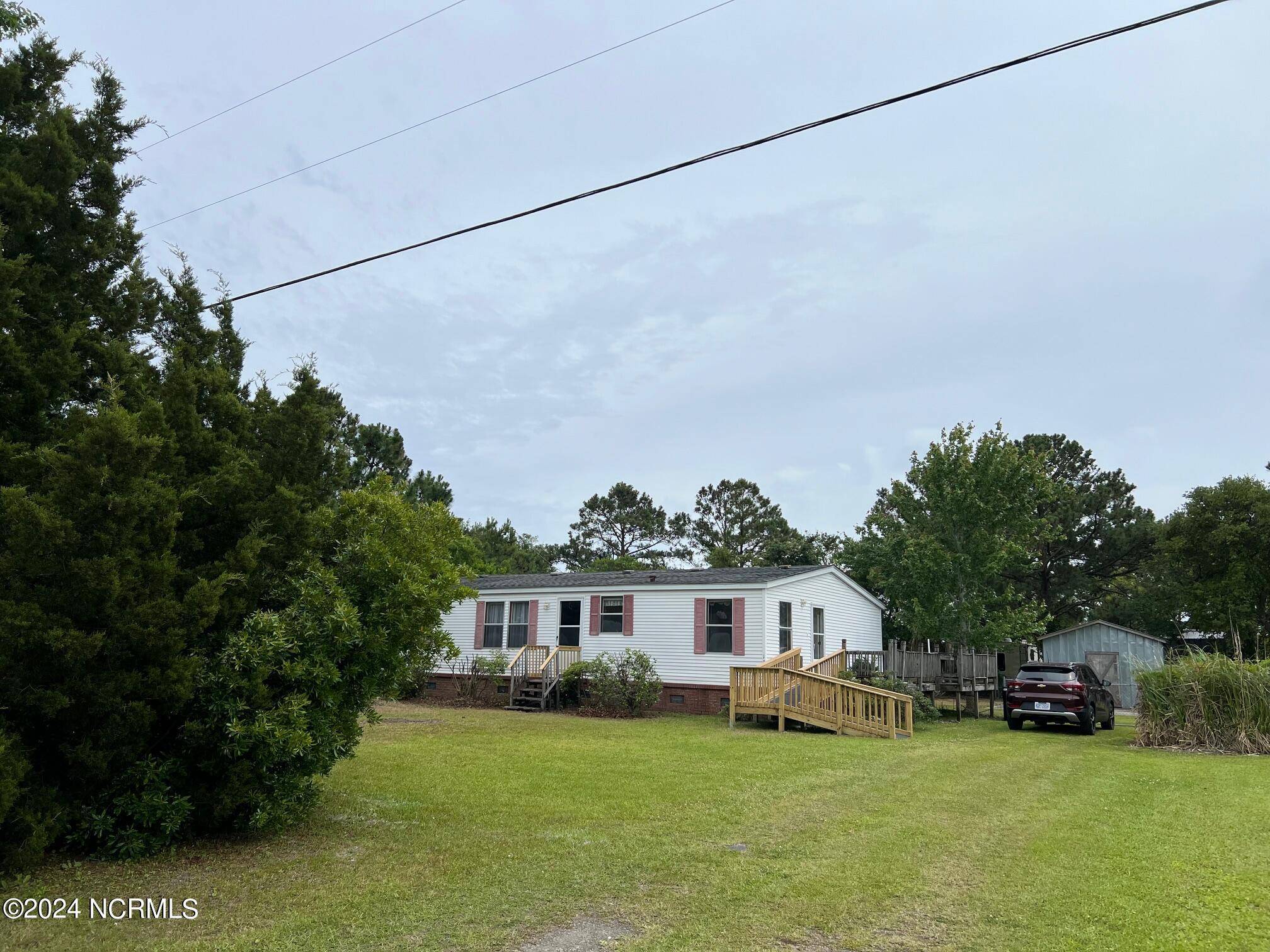 Harkers Island, NC 28531,194 Diamond City DR