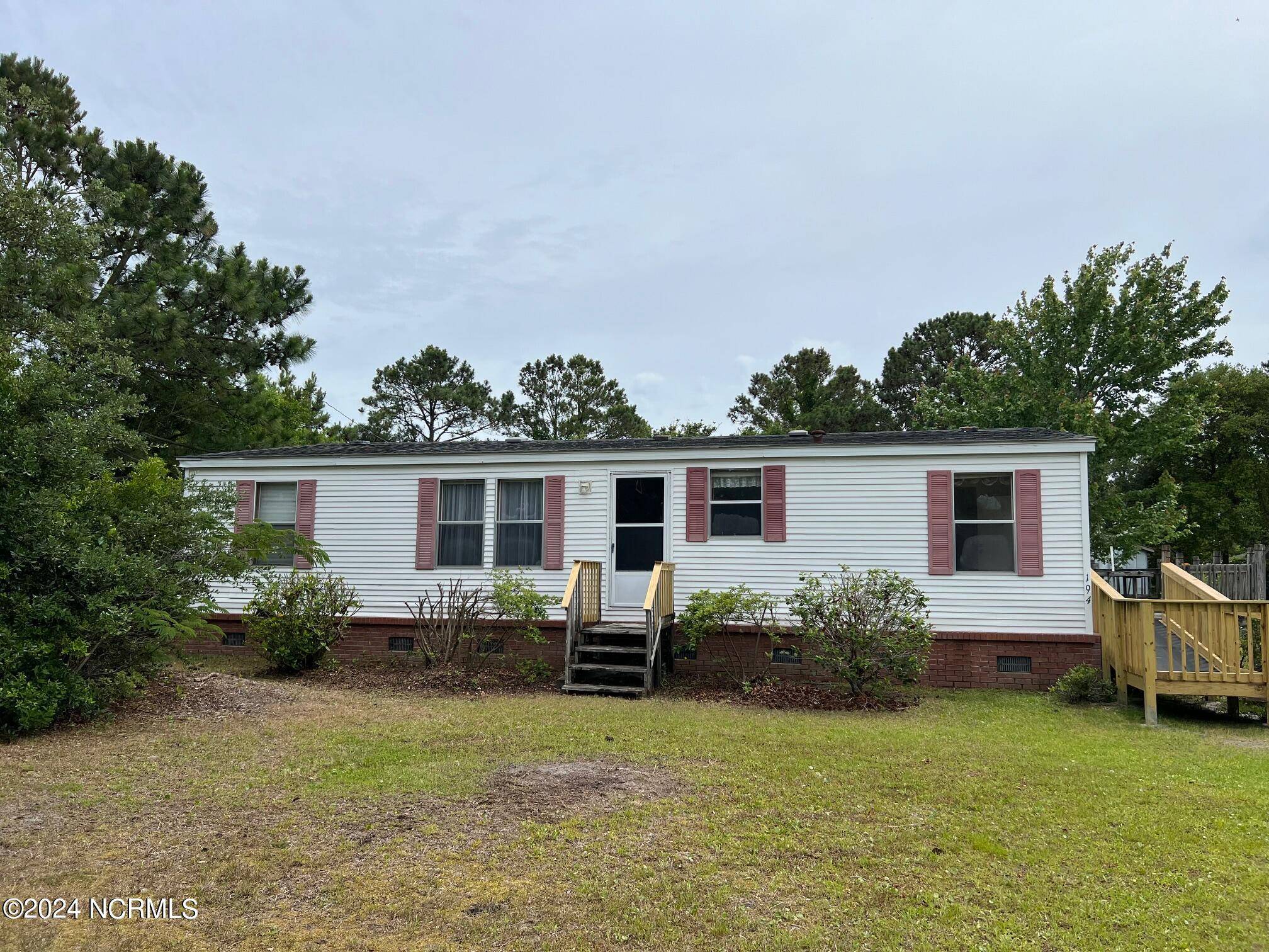 Harkers Island, NC 28531,194 Diamond City DR